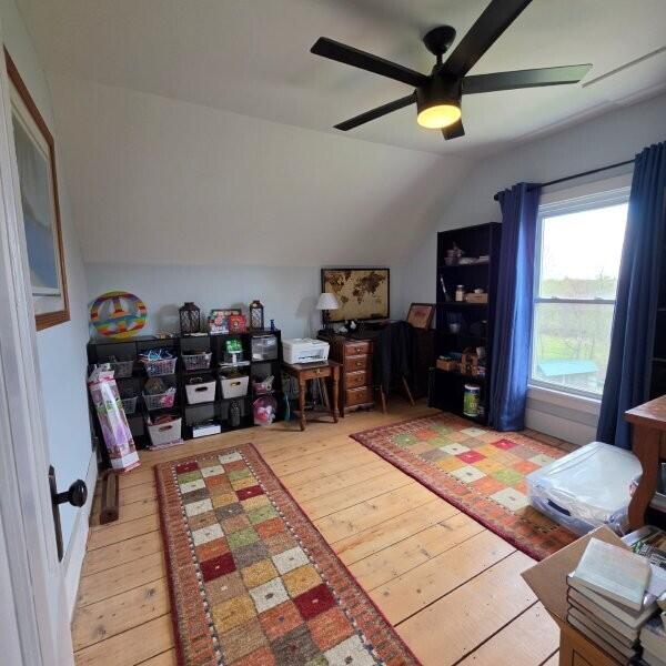 866 Main Street Property Photo 28
