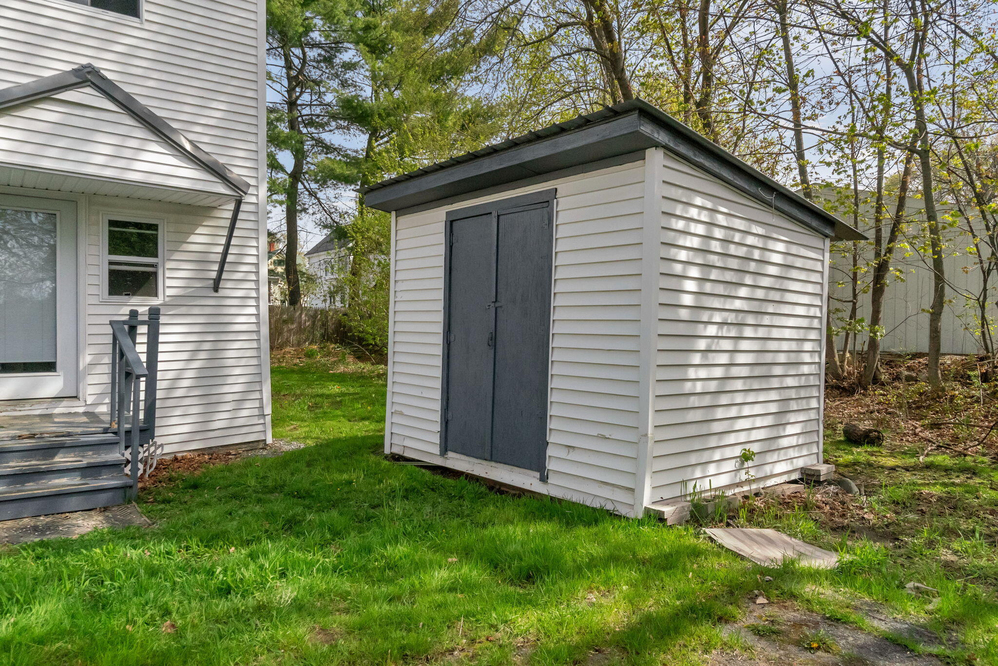 34 6th Street Property Photo 6