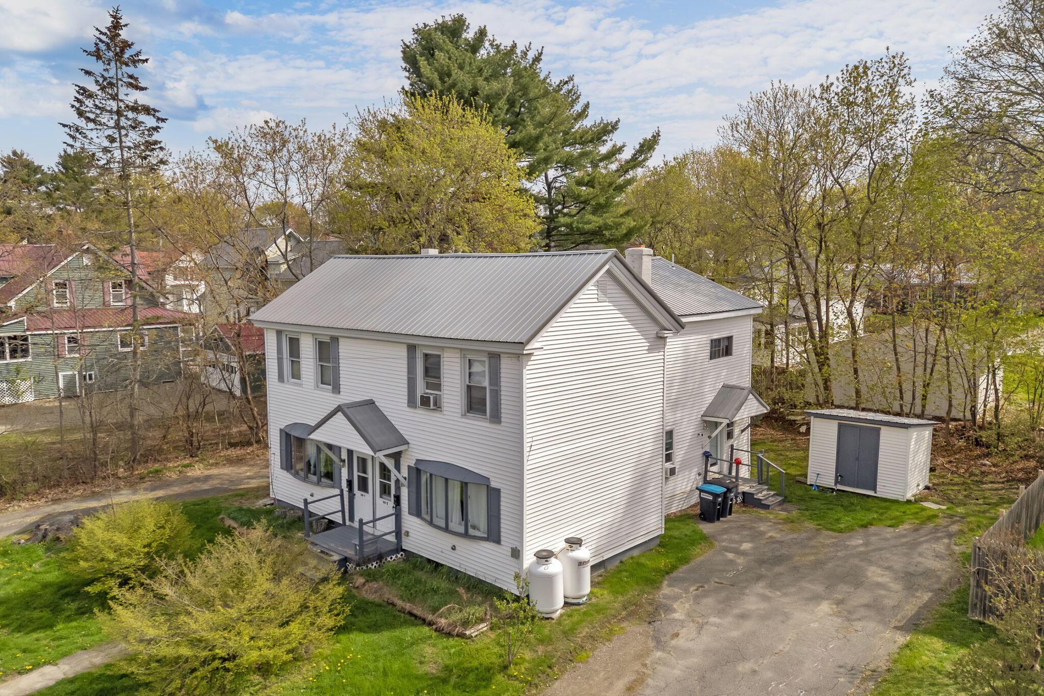 34 6th Street Property Photo 7