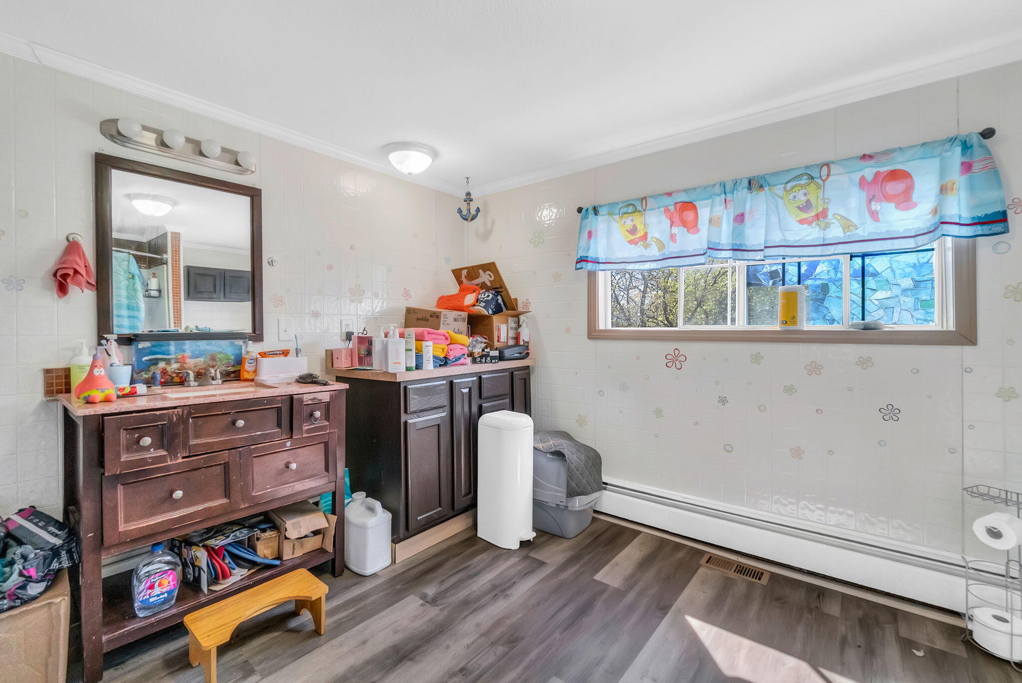 34 6th Street Property Photo 28