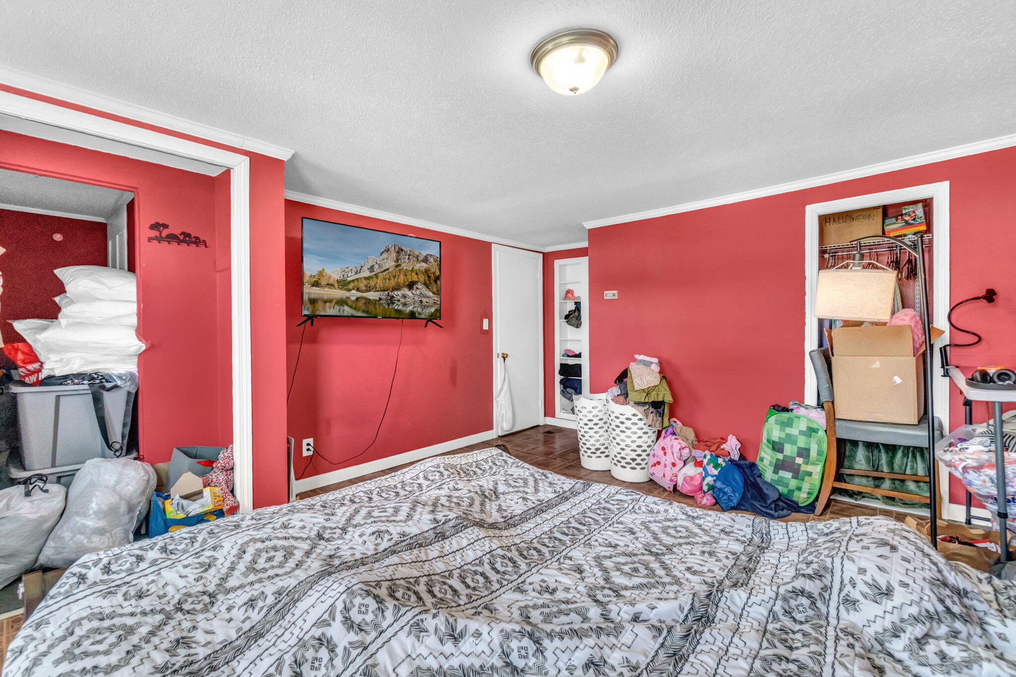 34 6th Street Property Photo 33