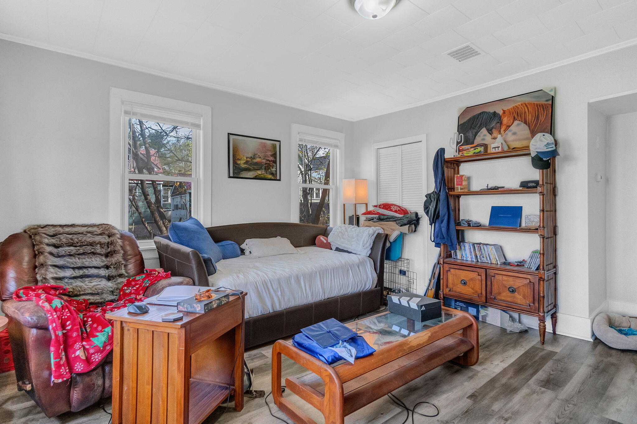 34 6th Street Property Photo 43