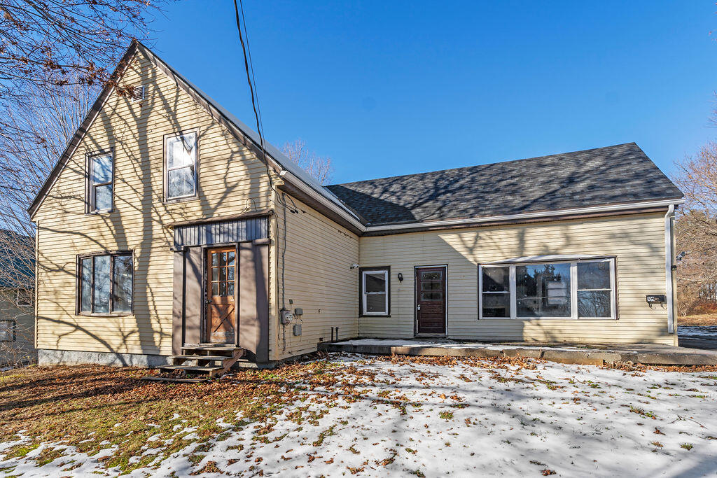 82 Summer Street Property Photo 4