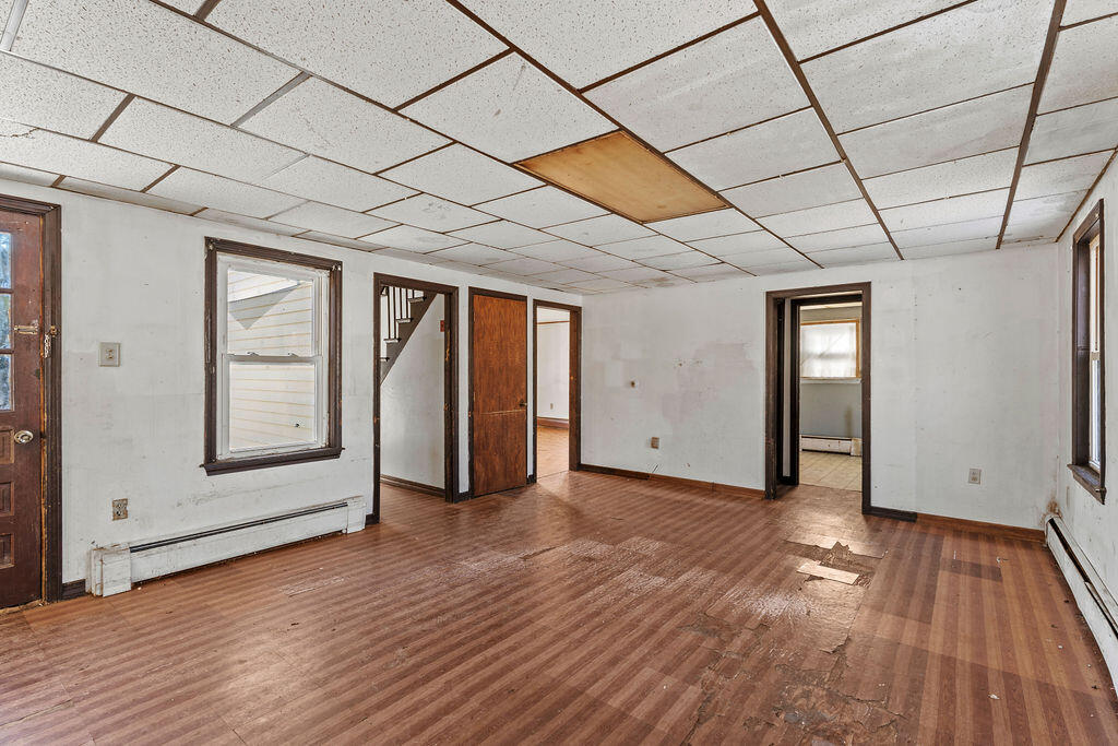 82 Summer Street Property Photo 12