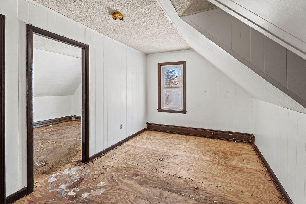 82 Summer Street Property Photo 21