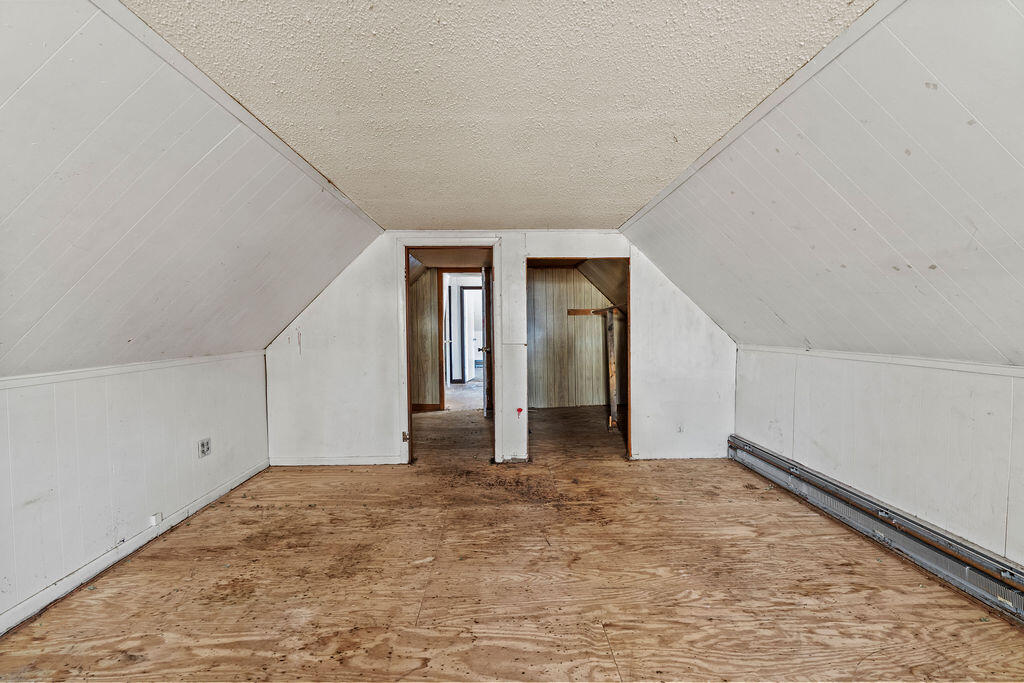 82 Summer Street Property Photo 25
