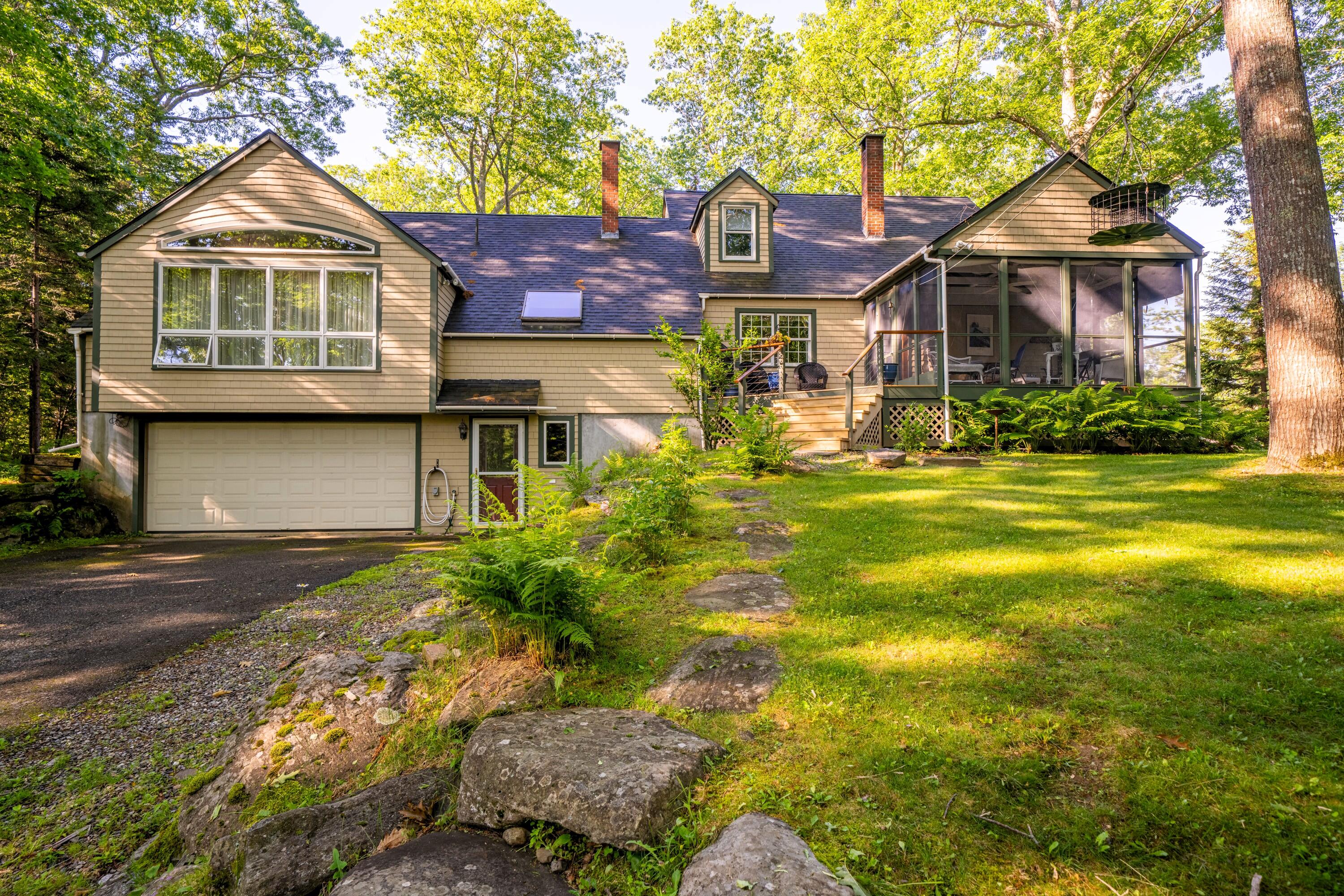 568 Bluff Road Property Photo 3