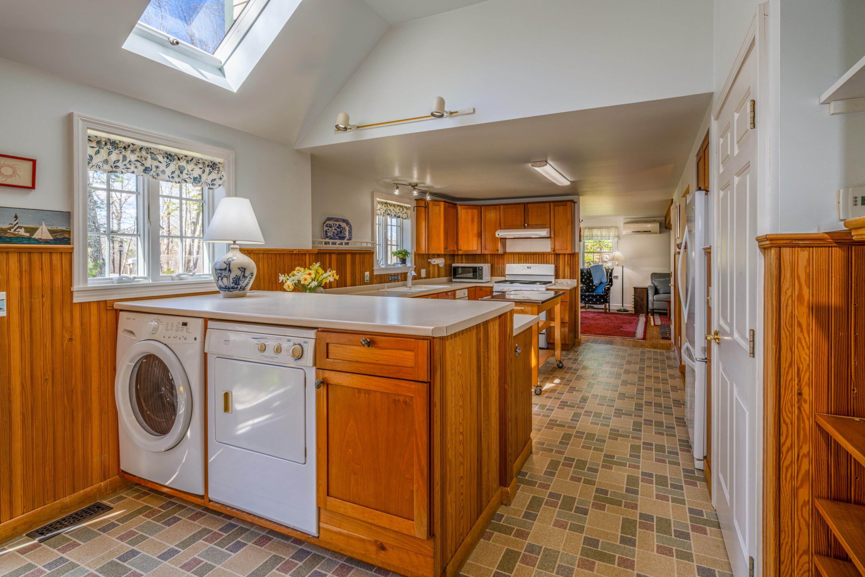 568 Bluff Road Property Photo 12