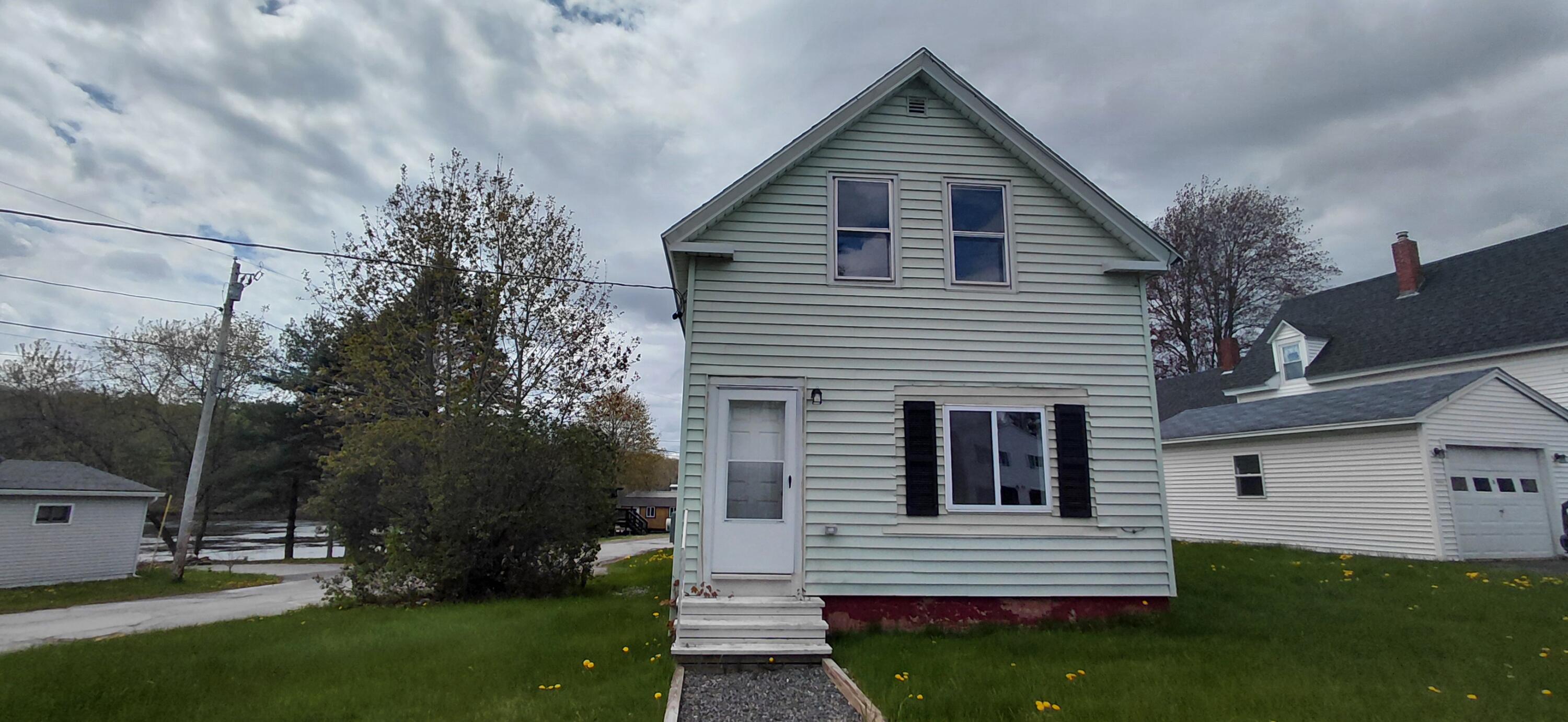 1 Pleasant Street 1 Property Photo 2