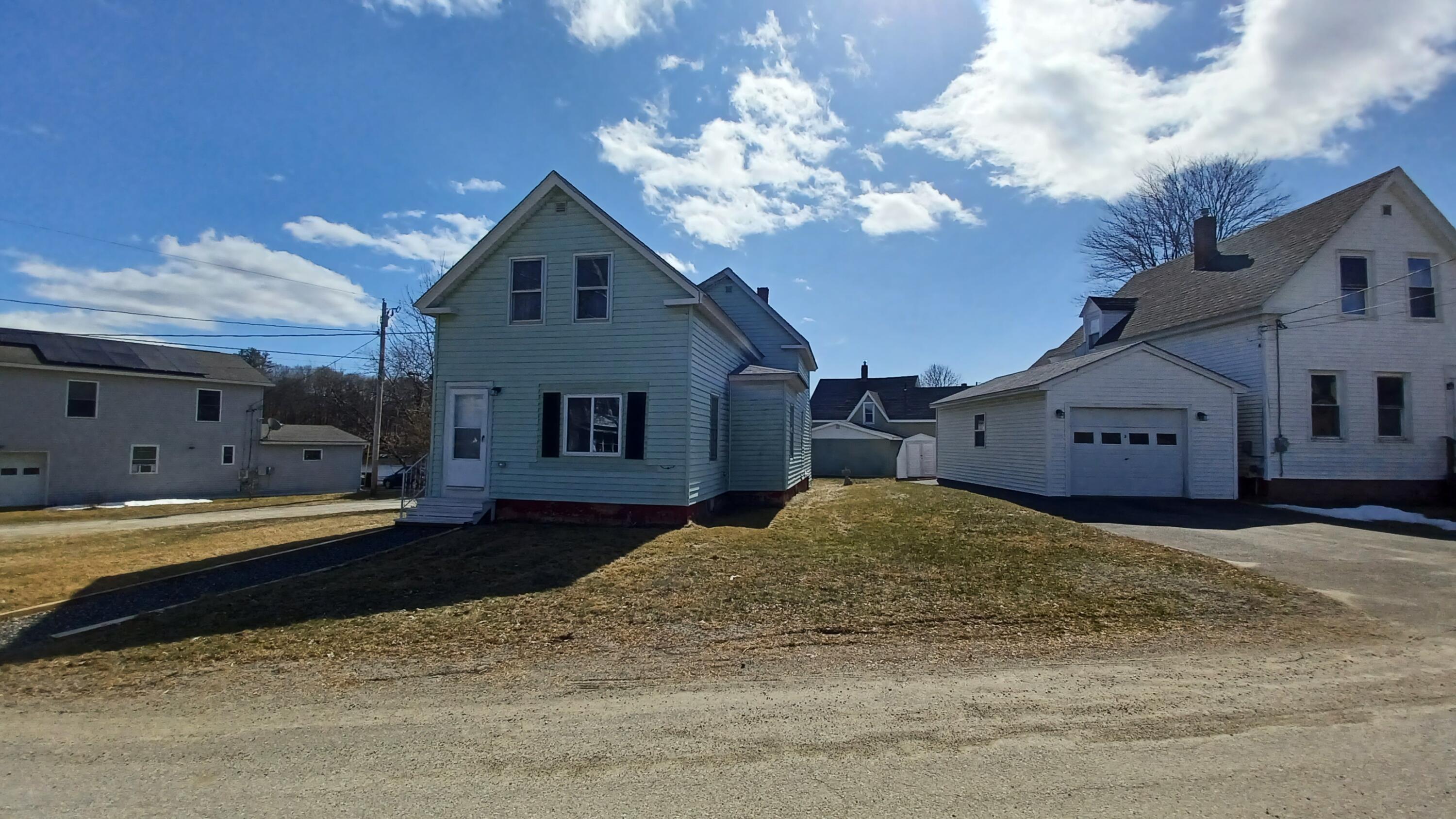 1 Pleasant Street 1 Property Photo 3
