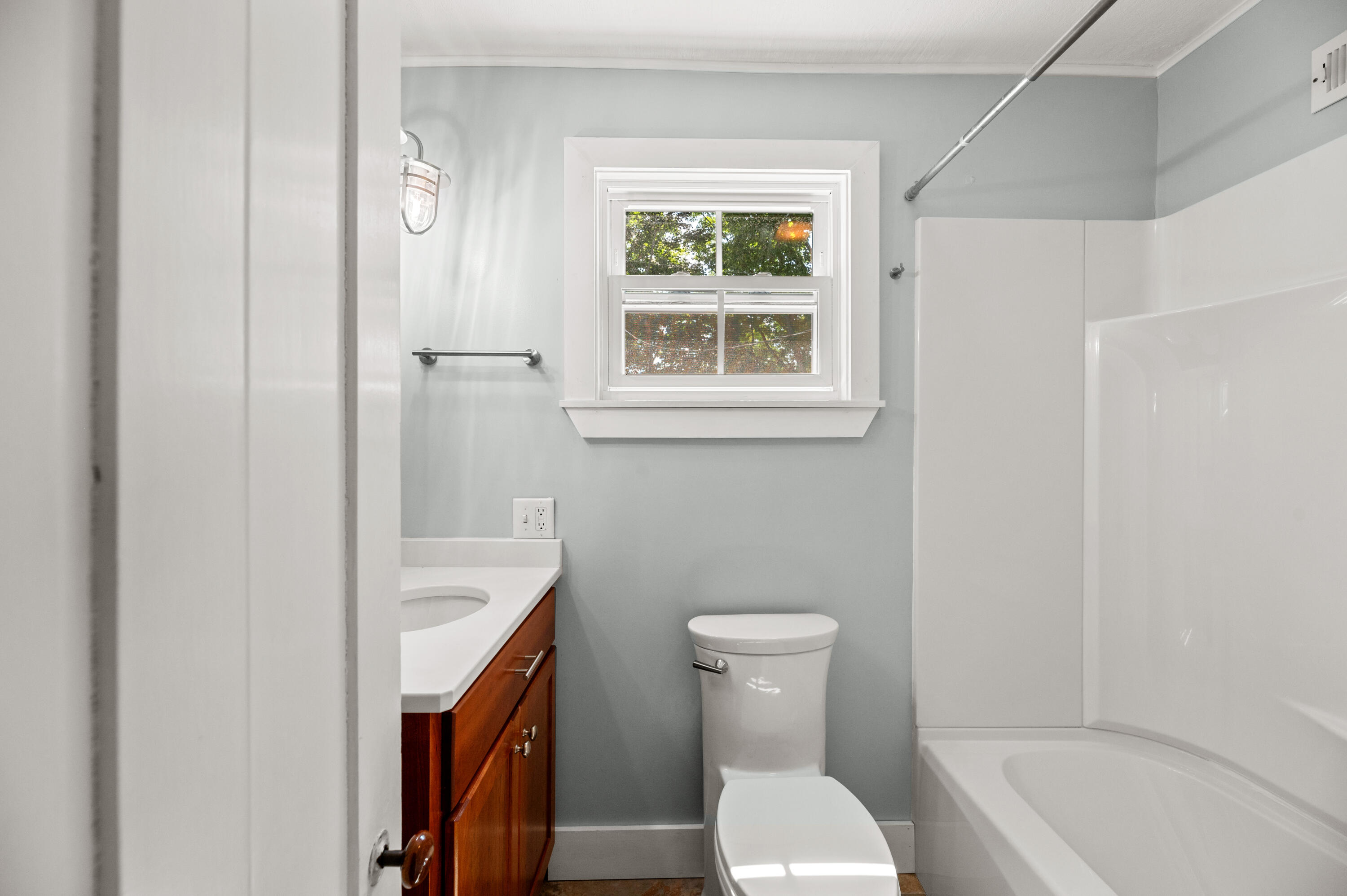 56 Lincoln Avenue Property Photo 22