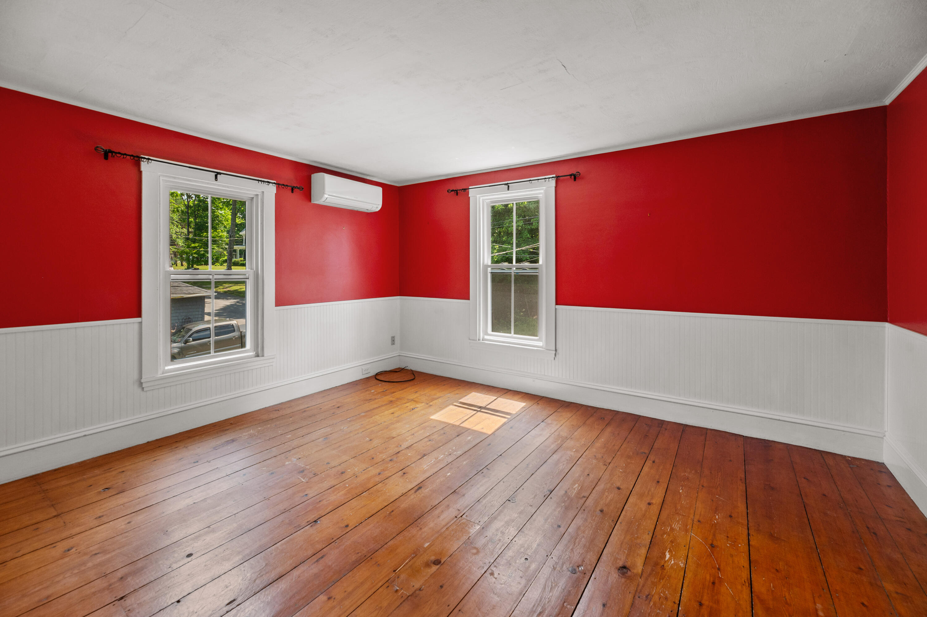 56 Lincoln Avenue Property Photo 25