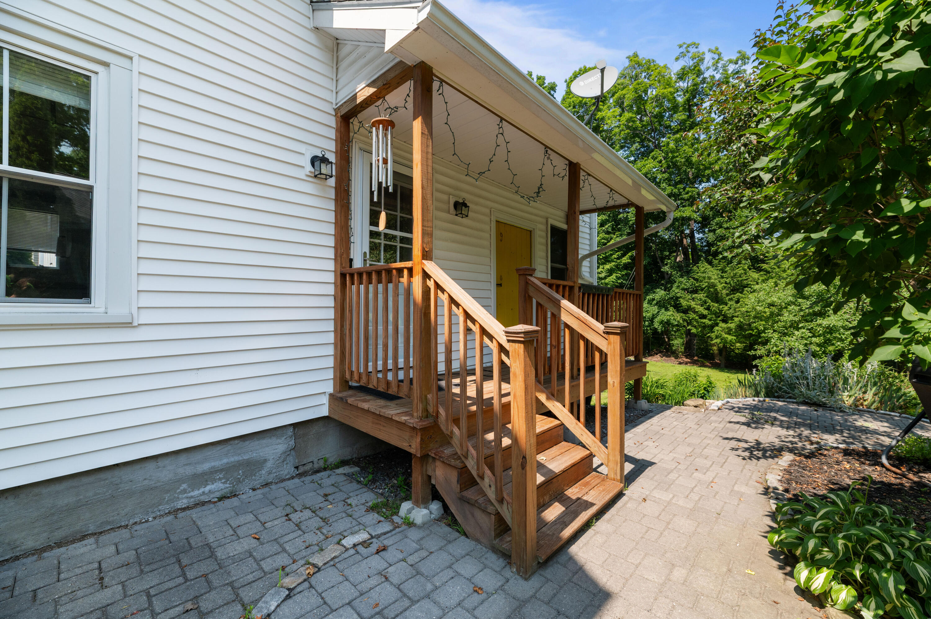 56 Lincoln Avenue Property Photo 32