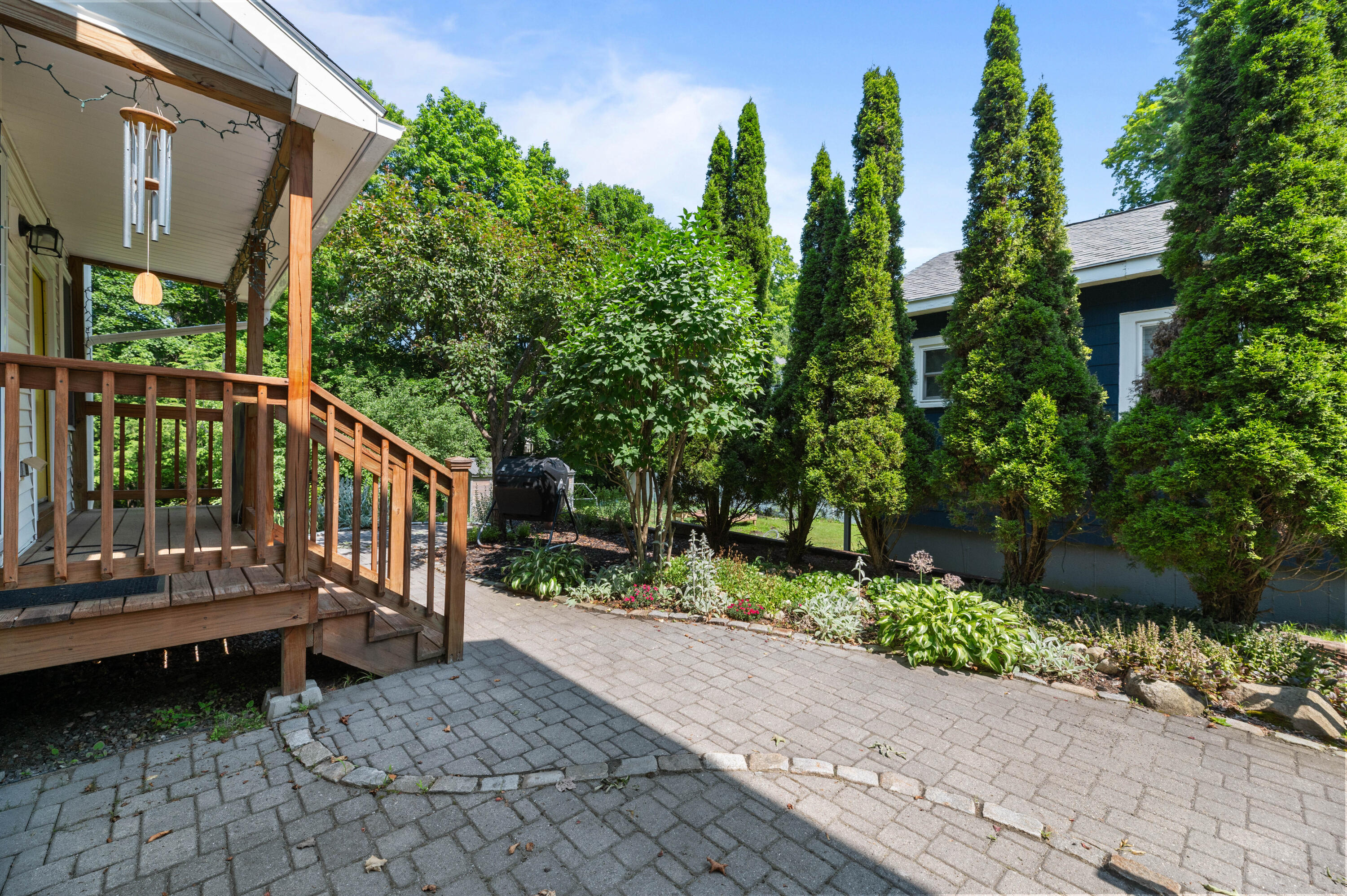 56 Lincoln Avenue Property Photo 34