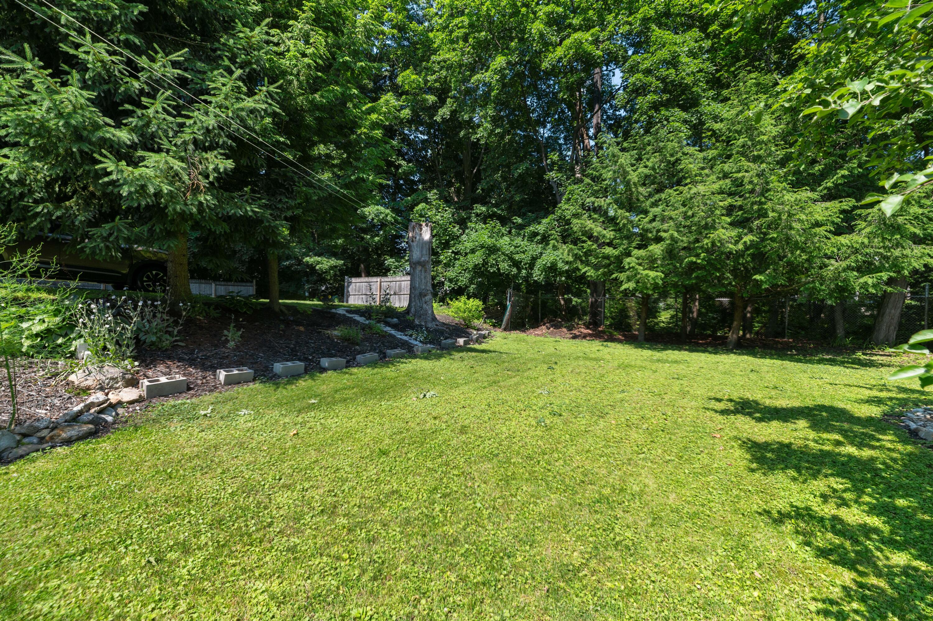 56 Lincoln Avenue Property Photo 36
