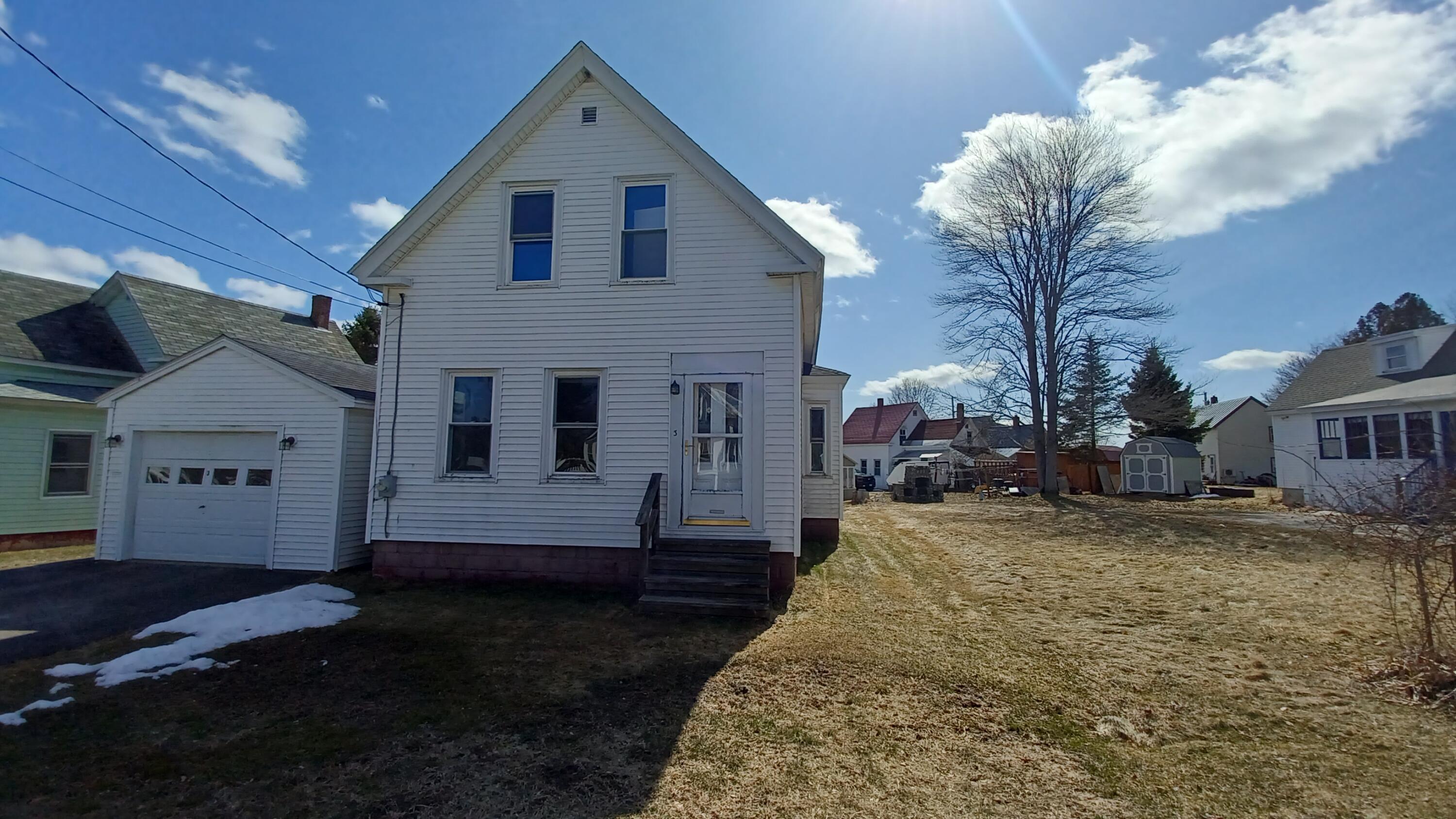 3 Pleasant Street 3 Property Photo 1
