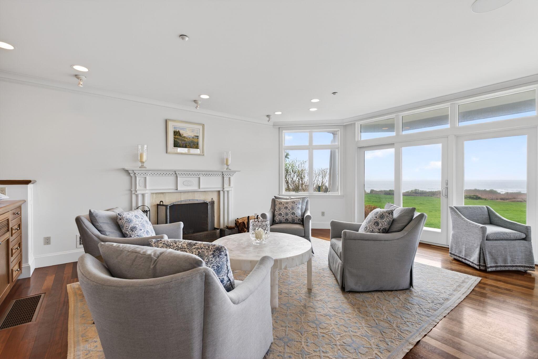 6 Atlantic Drive 6 Property Photo 7
