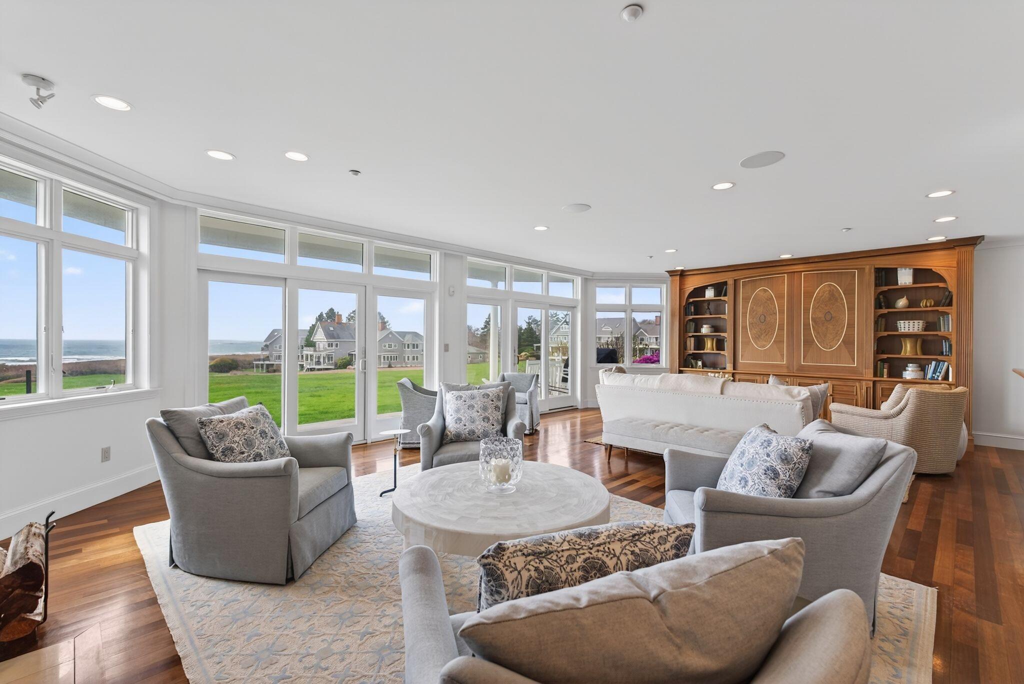 6 Atlantic Drive 6 Property Photo 8