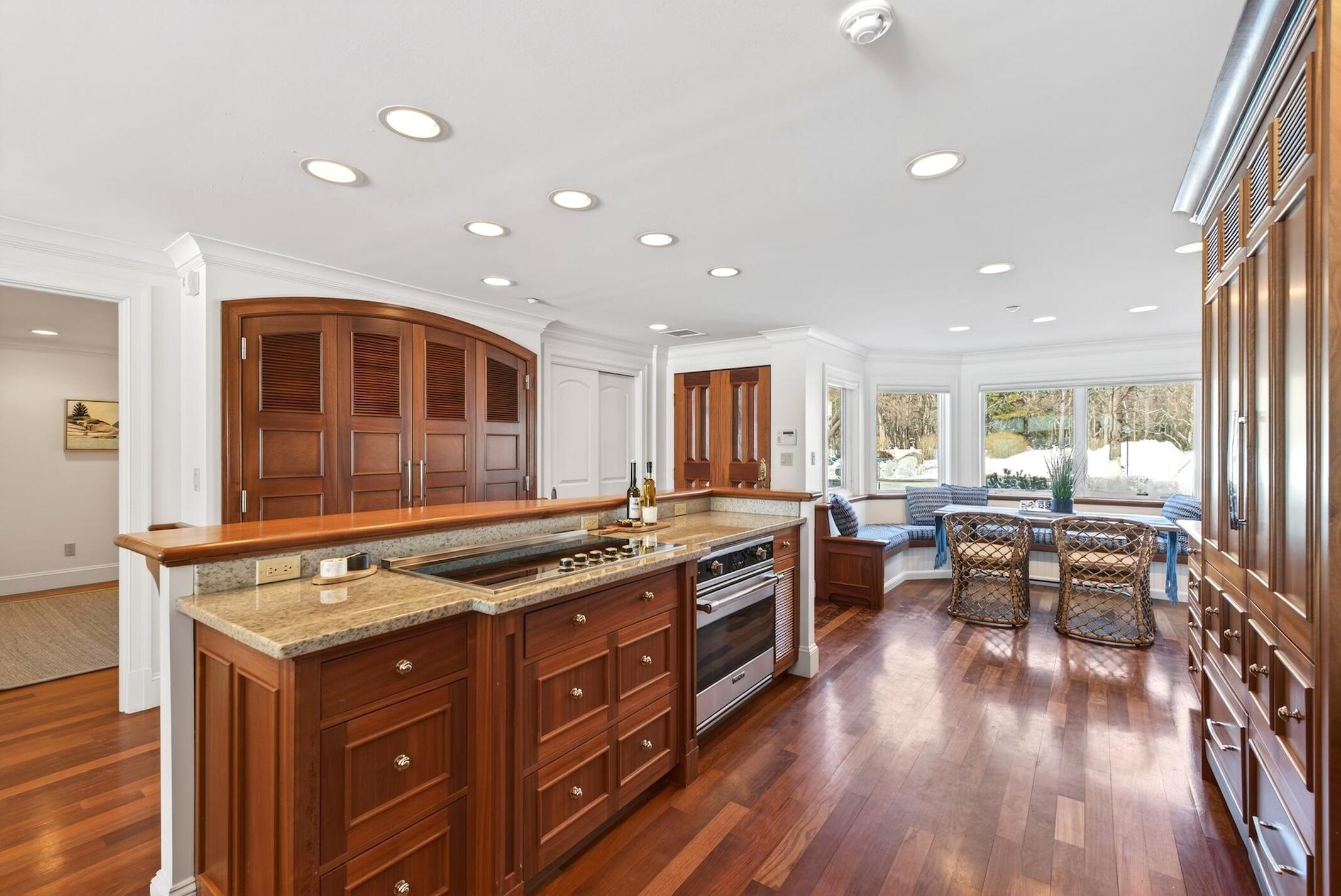 6 Atlantic Drive 6 Property Photo 17
