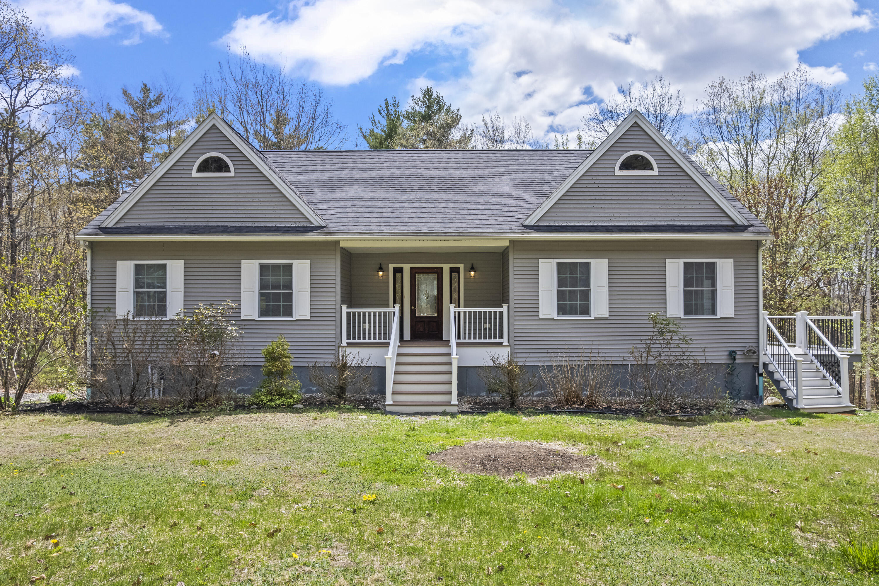 80 Maple Street Property Photo 2