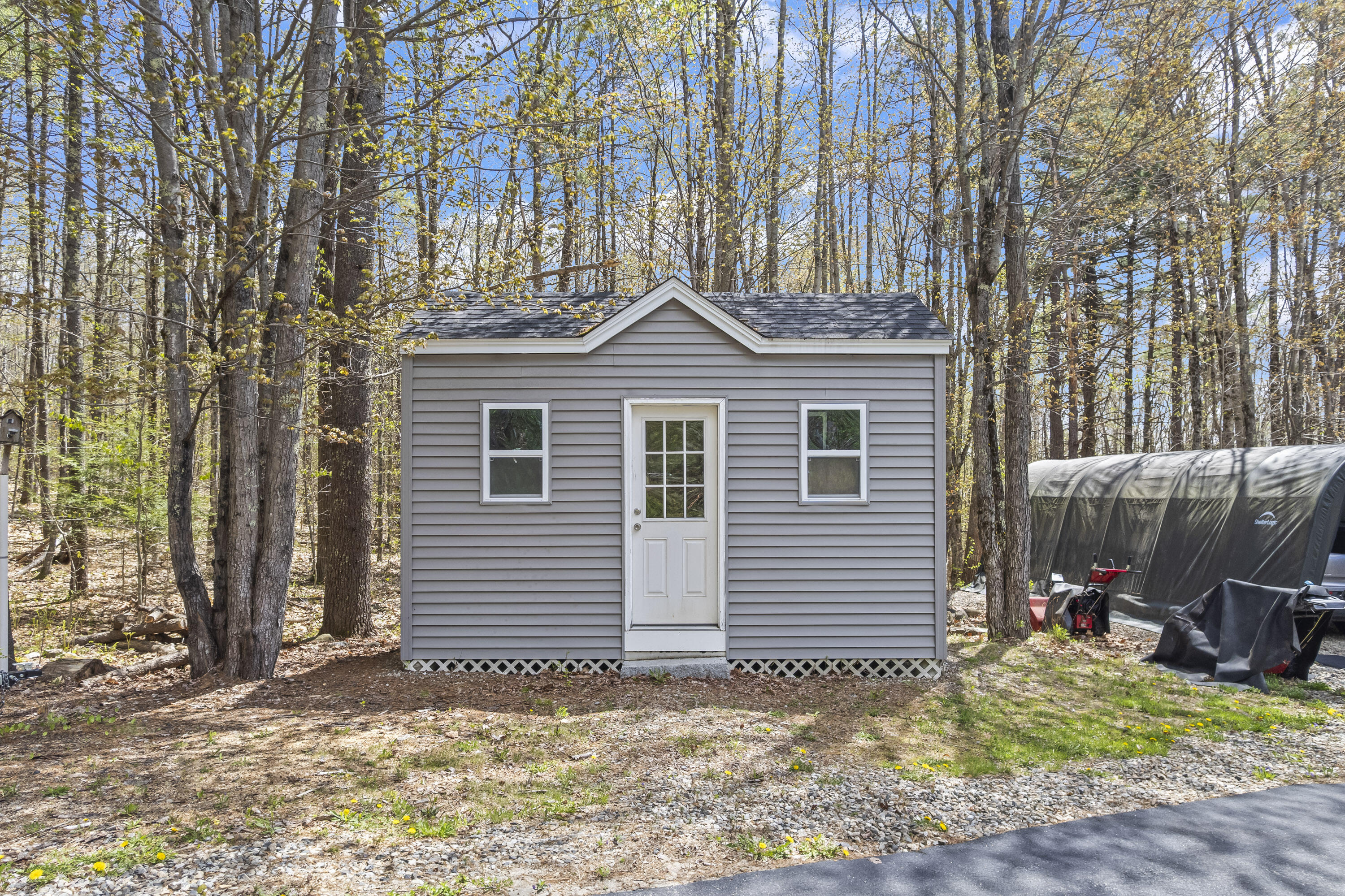 80 Maple Street Property Photo 6