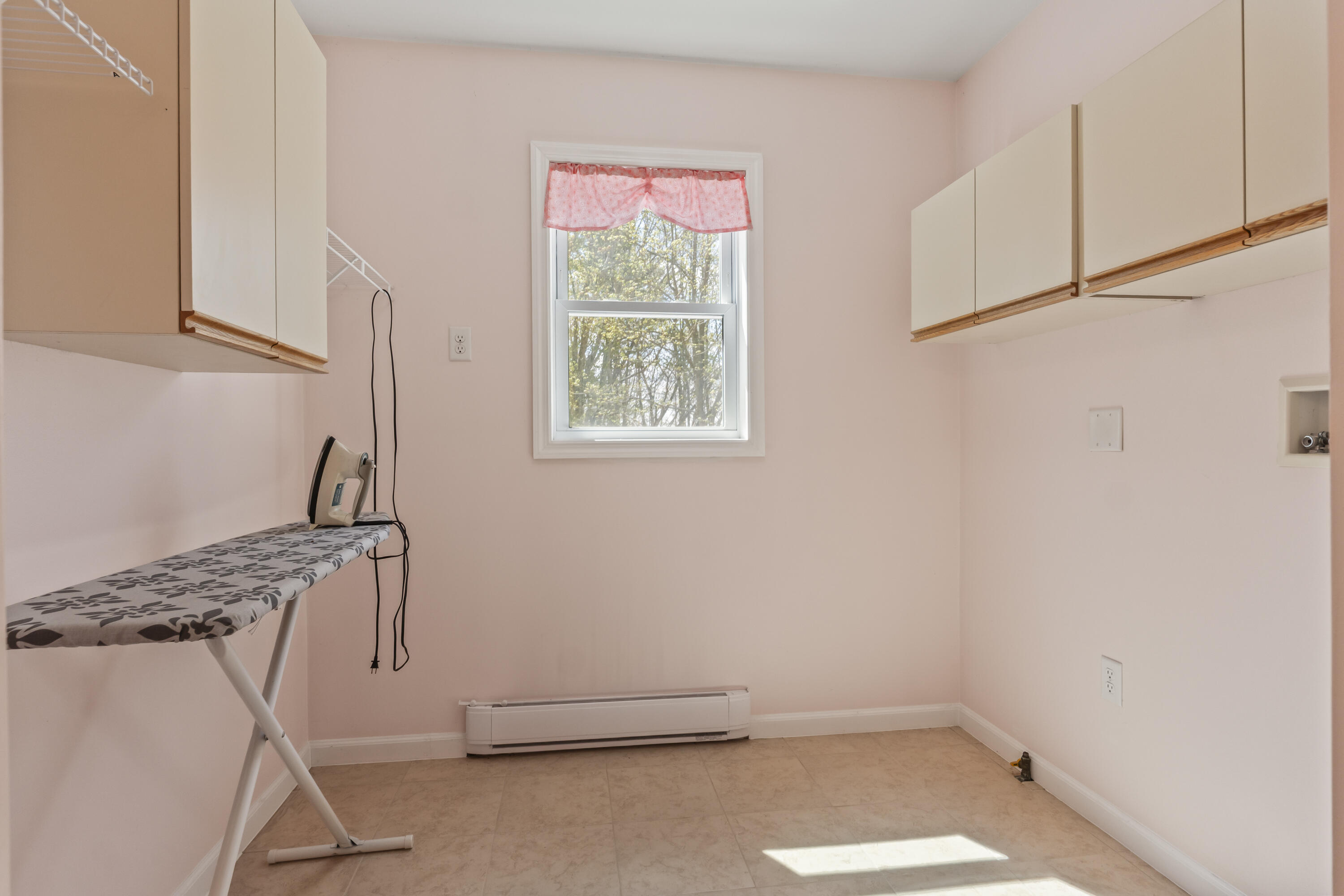80 Maple Street Property Photo 42