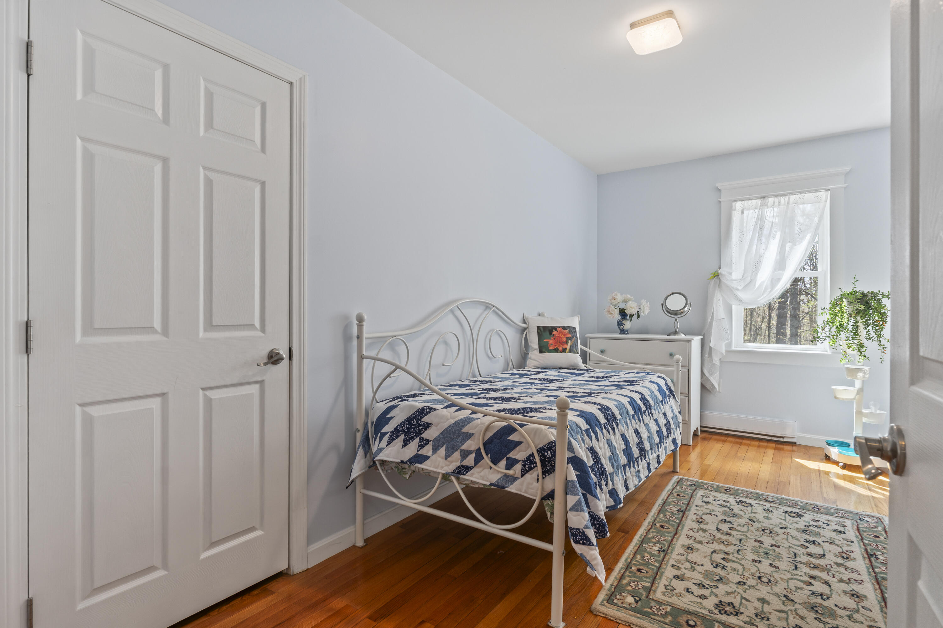 80 Maple Street Property Photo 46