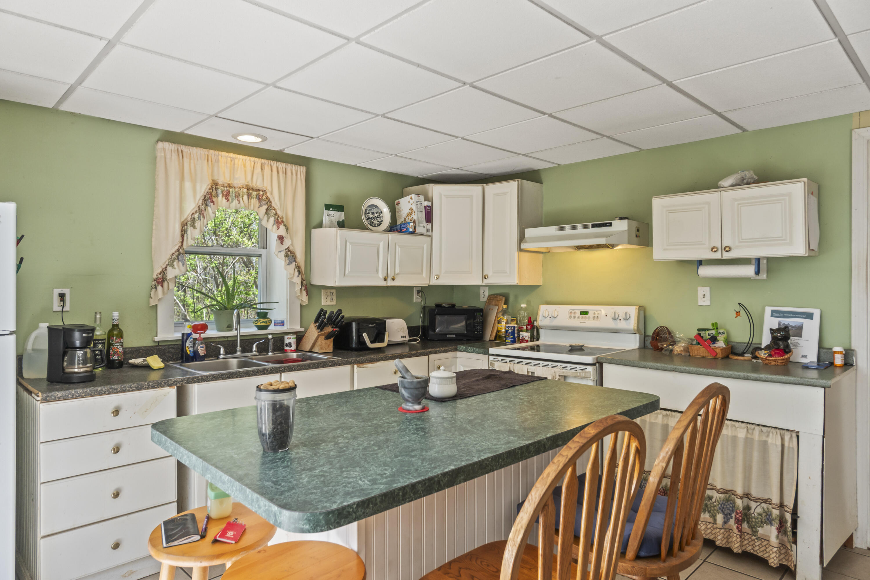 80 Maple Street Property Photo 52