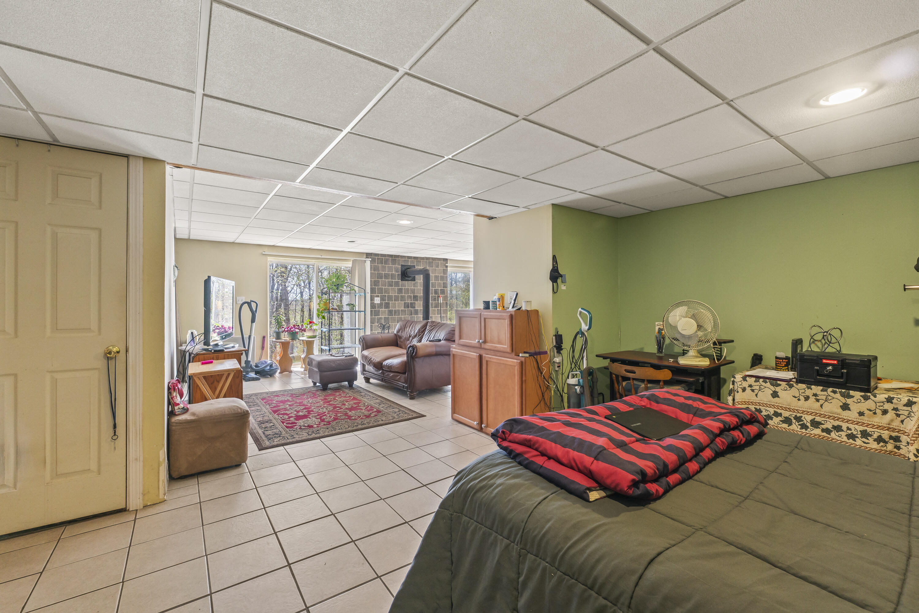 80 Maple Street Property Photo 55