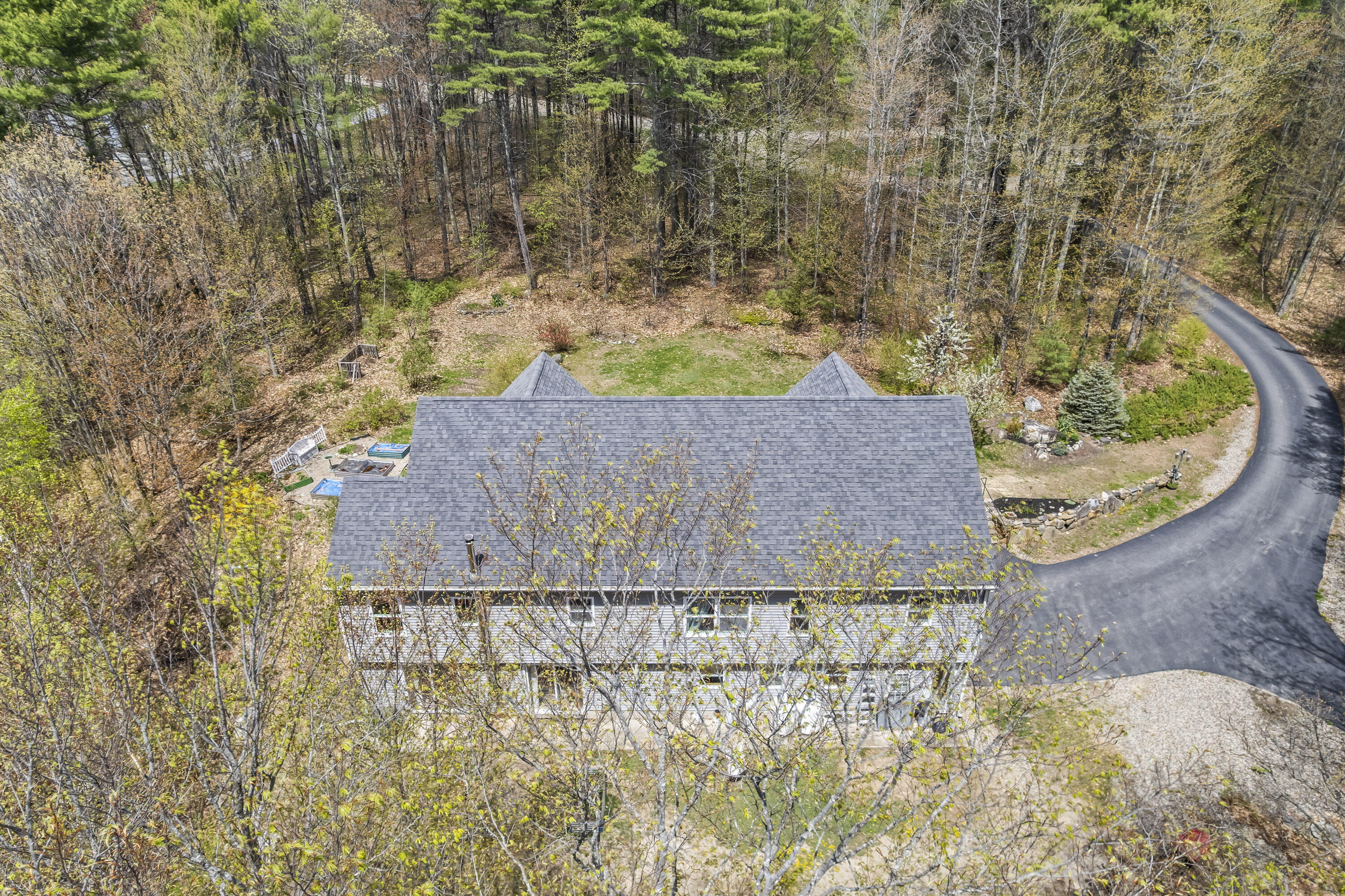 80 Maple Street Property Photo 56