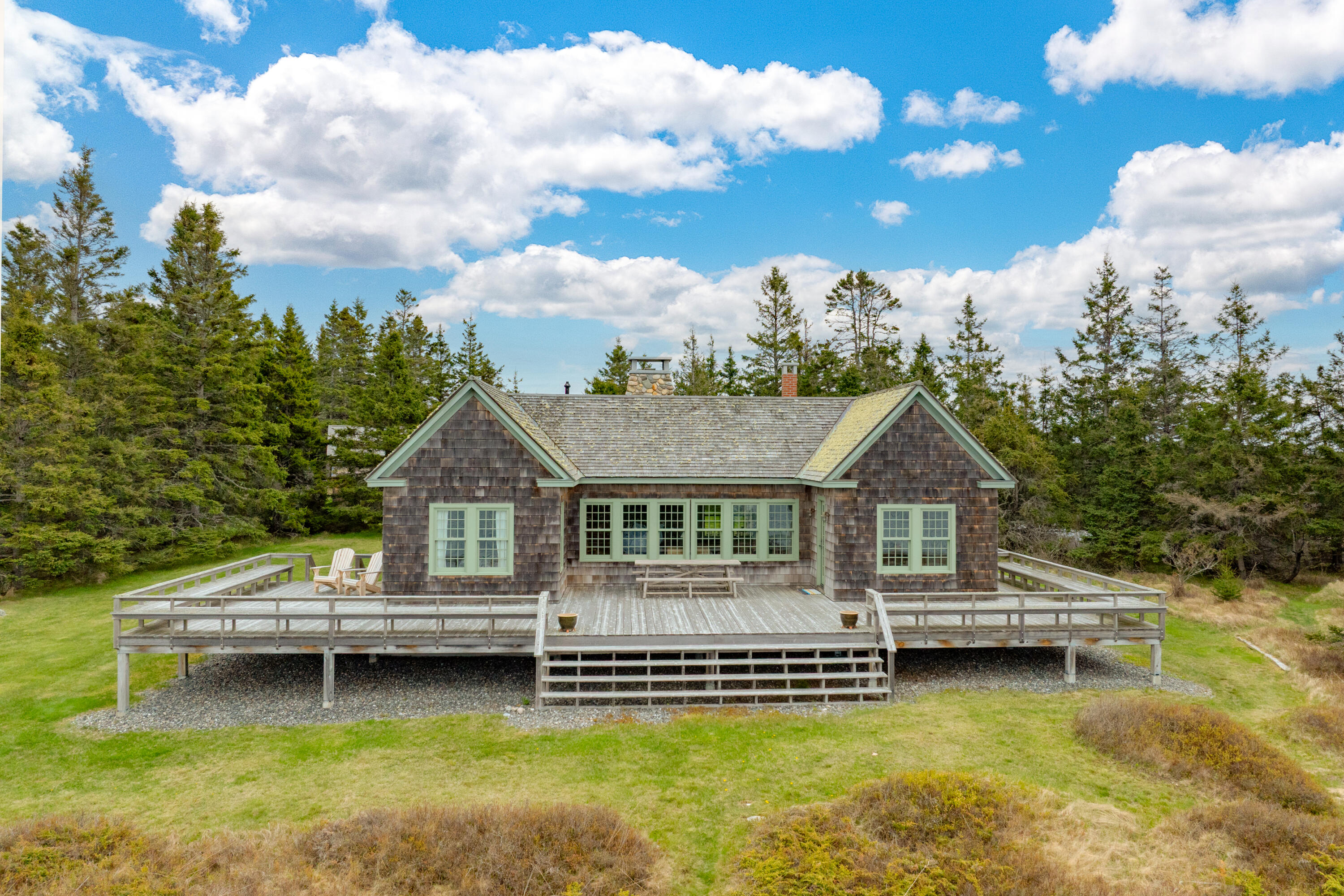 421 Petitmanan Point Road Property Photo 3