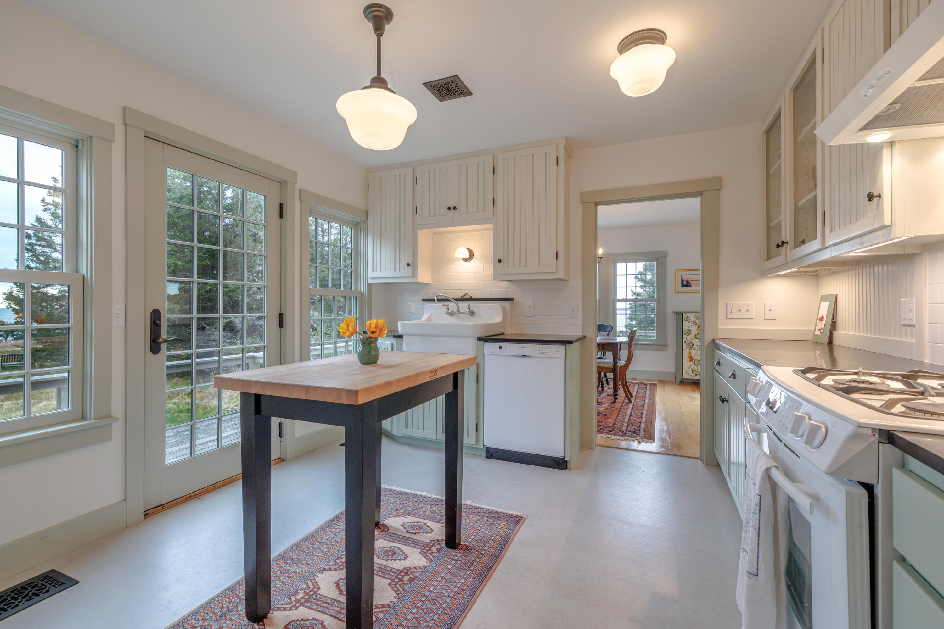 421 Petitmanan Point Road Property Photo 28