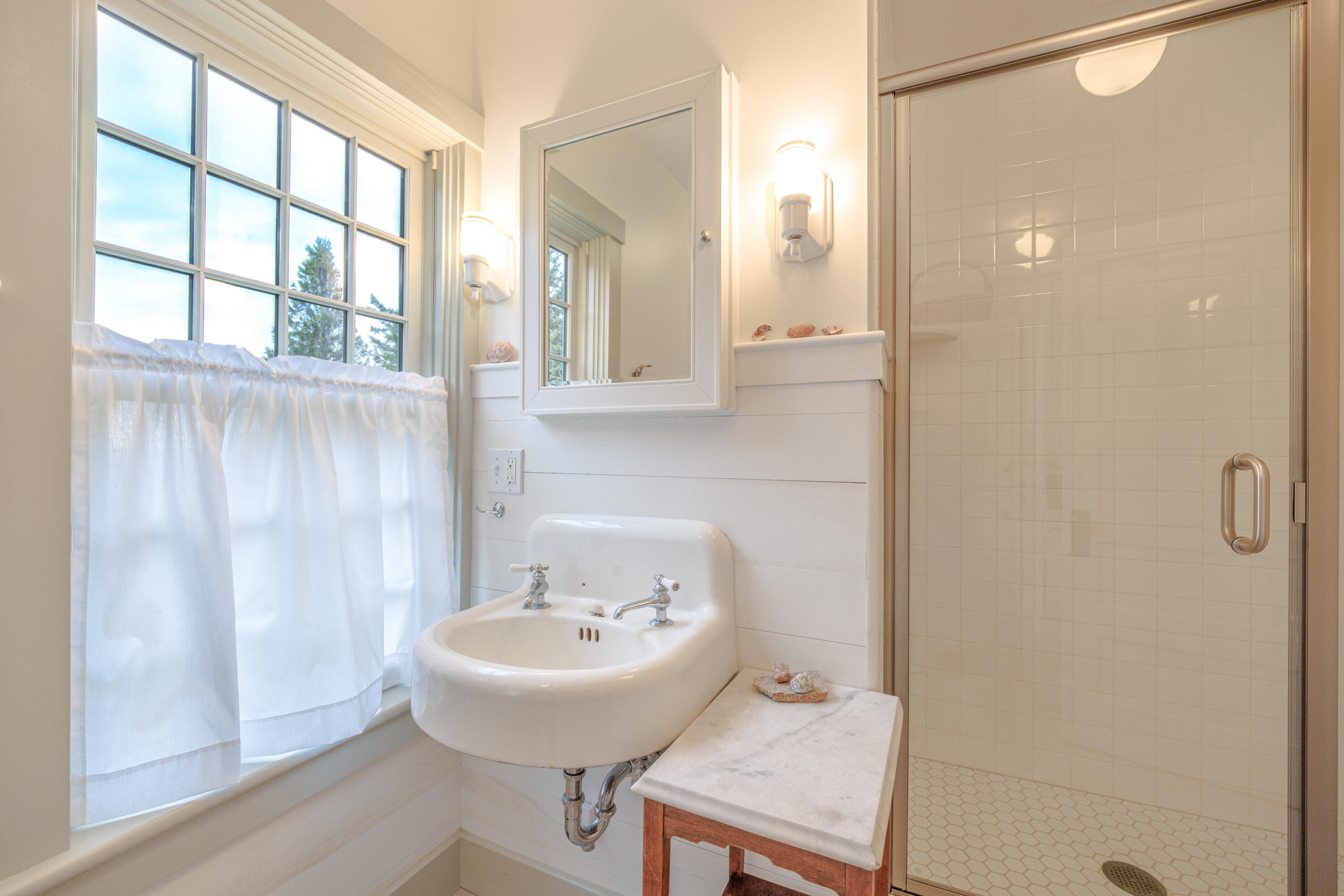 421 Petitmanan Point Road Property Photo 37
