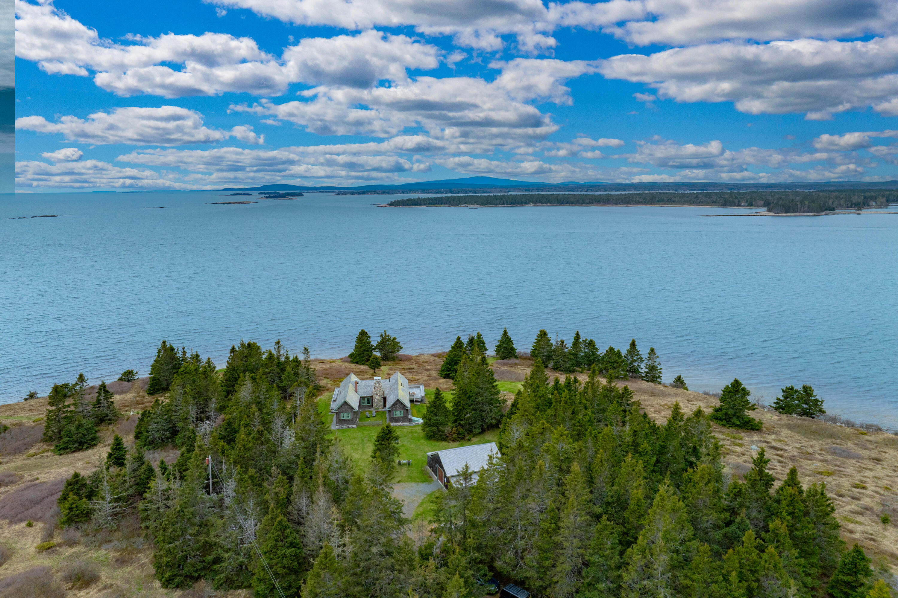 421 Petitmanan Point Road Property Photo 94