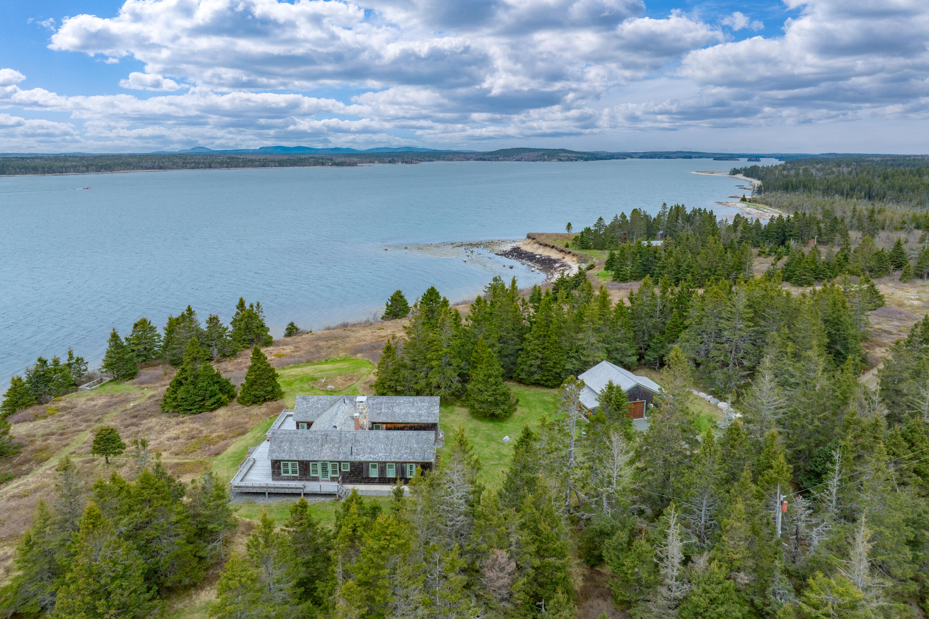 421 Petitmanan Point Road Property Photo 95