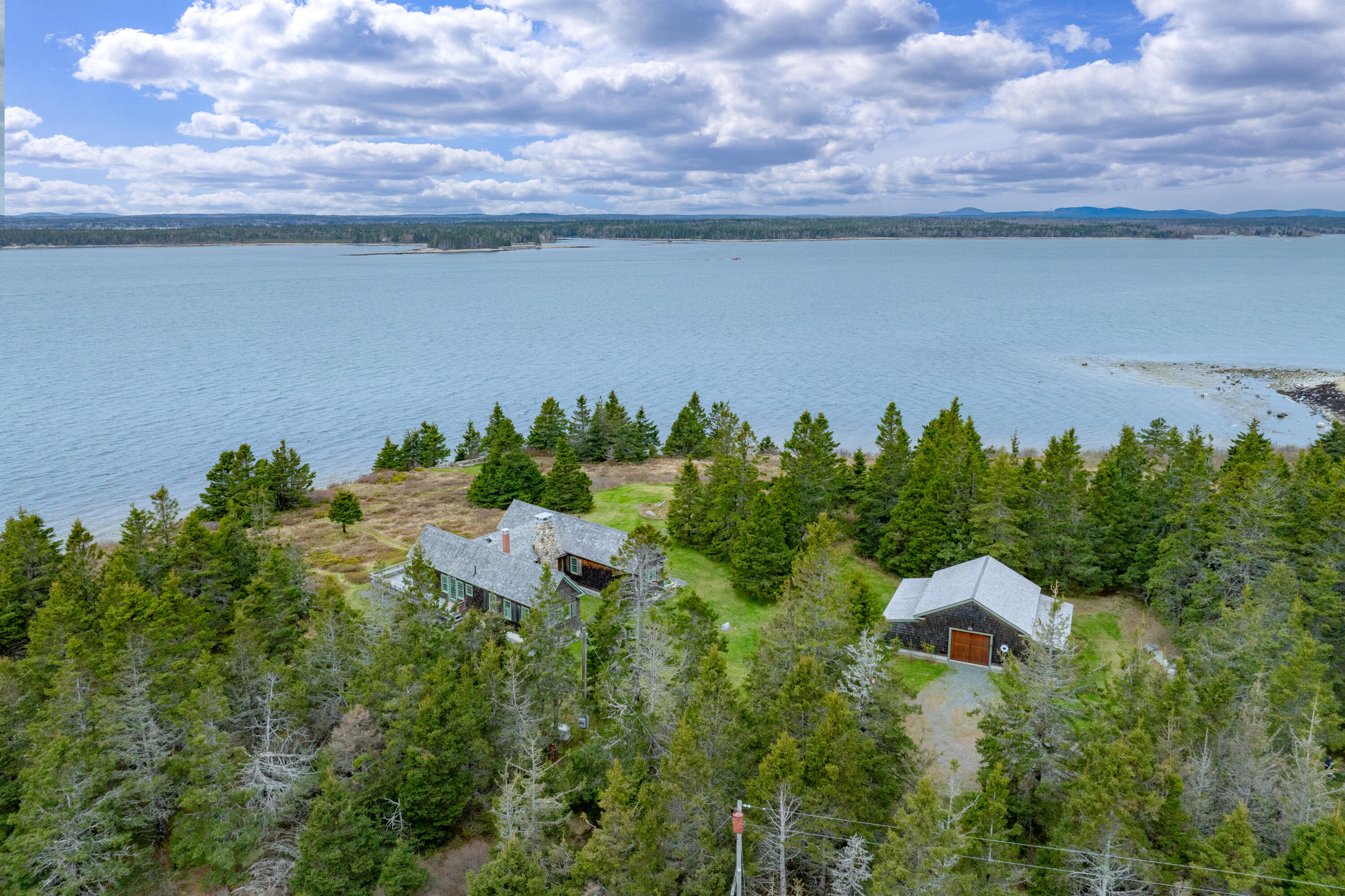 421 Petitmanan Point Road Property Photo 96