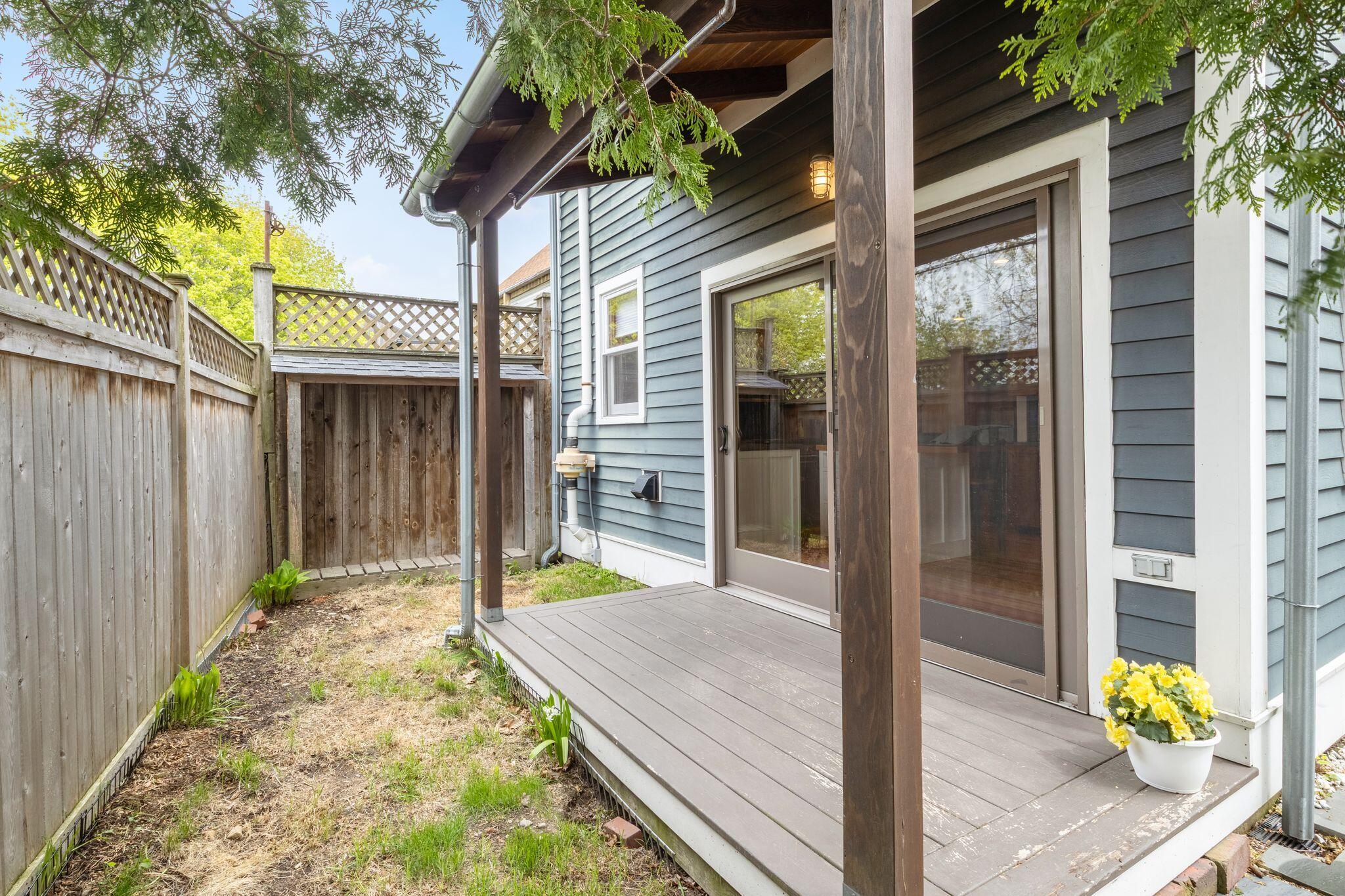 116 Sheridan Street Property Photo 42