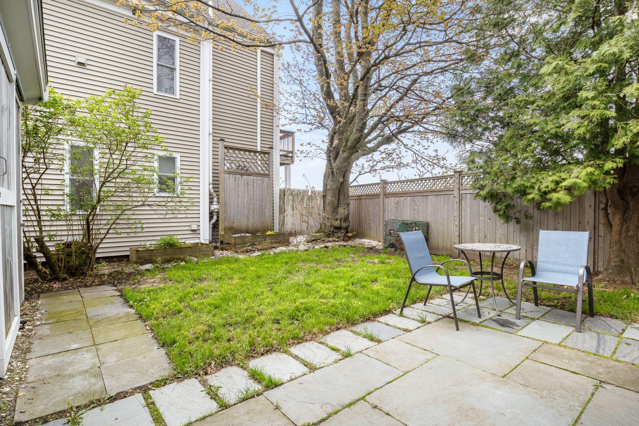 116 Sheridan Street Property Photo 44
