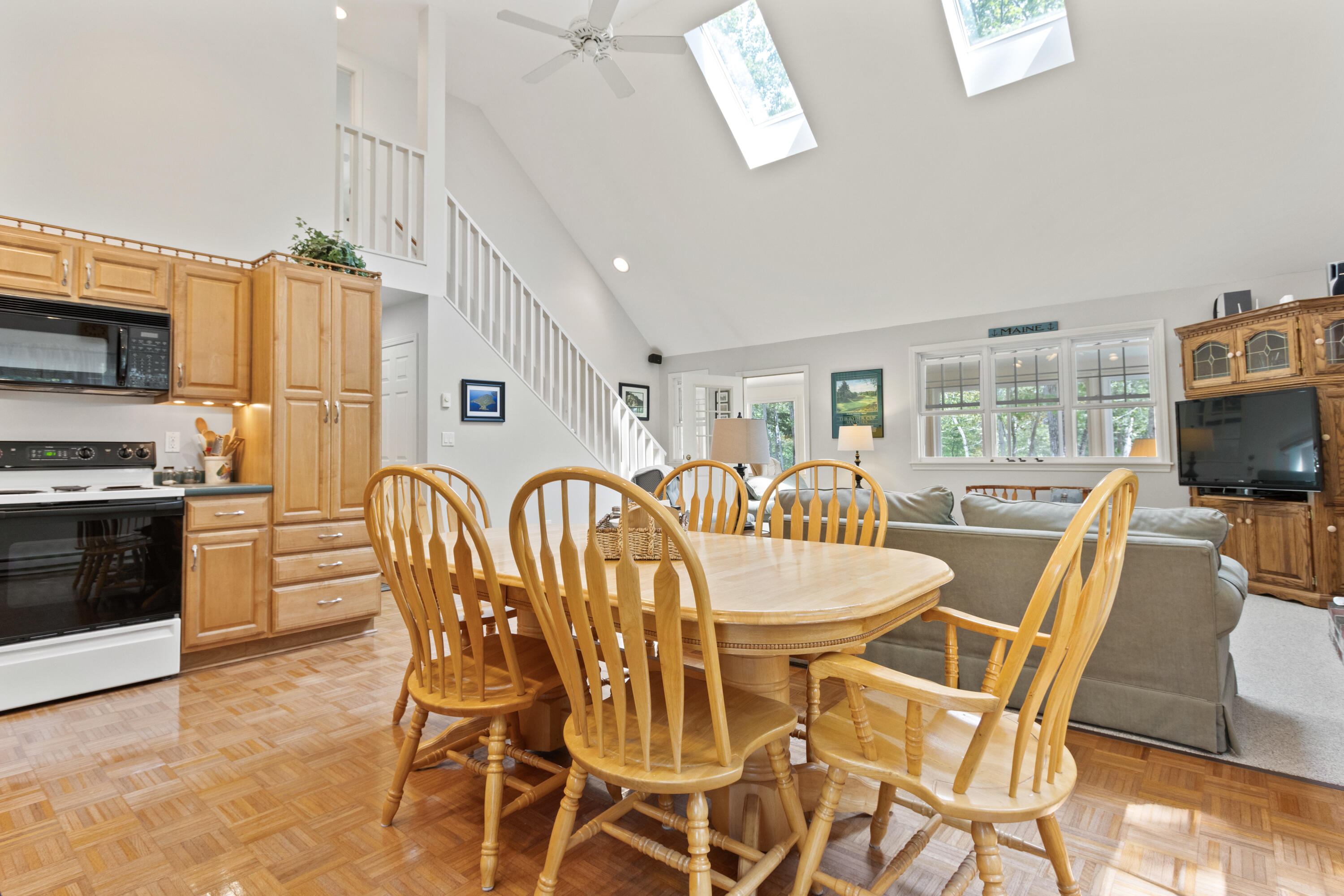 170 High Point Drive Property Photo 8