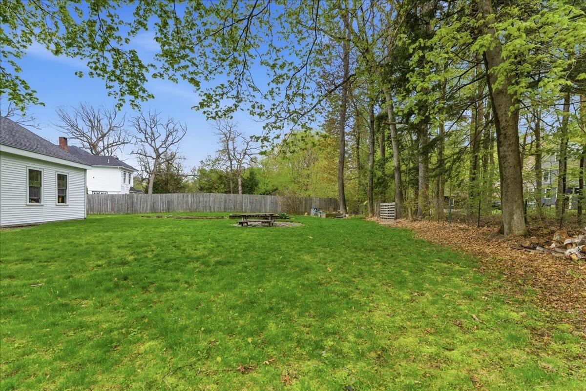 145 Dresden Avenue Property Photo 10