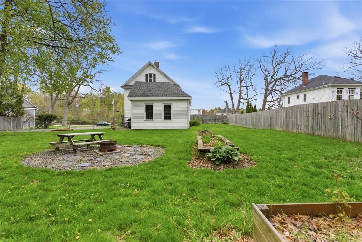 145 Dresden Avenue Property Photo 14