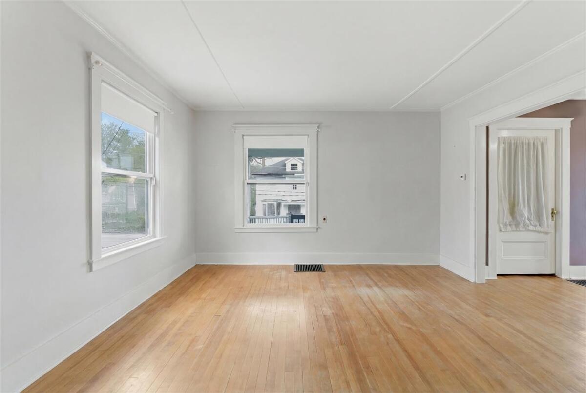 145 Dresden Avenue Property Photo 27