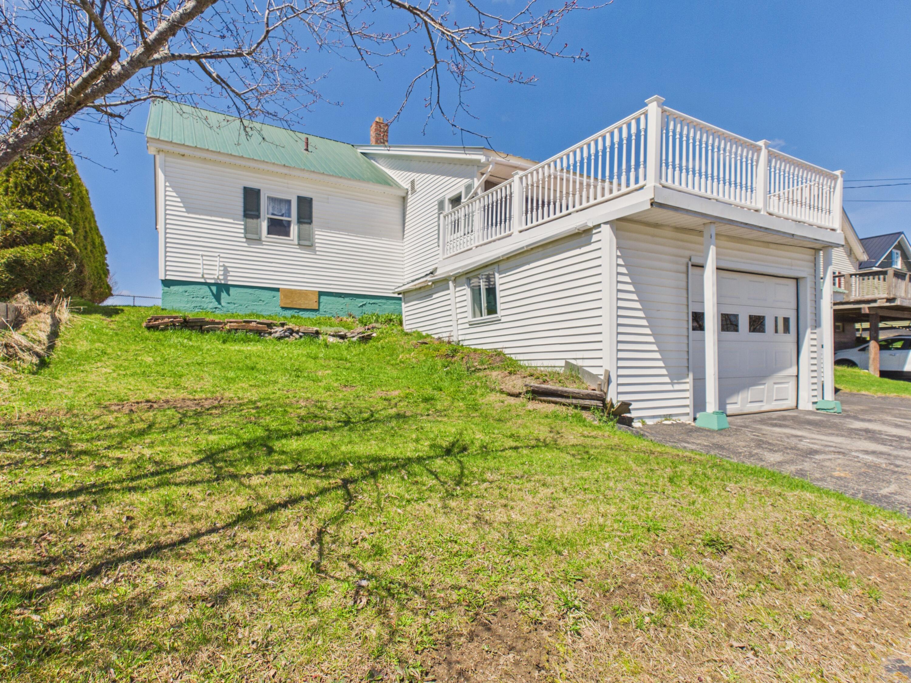 12 Patten Street Property Photo 1