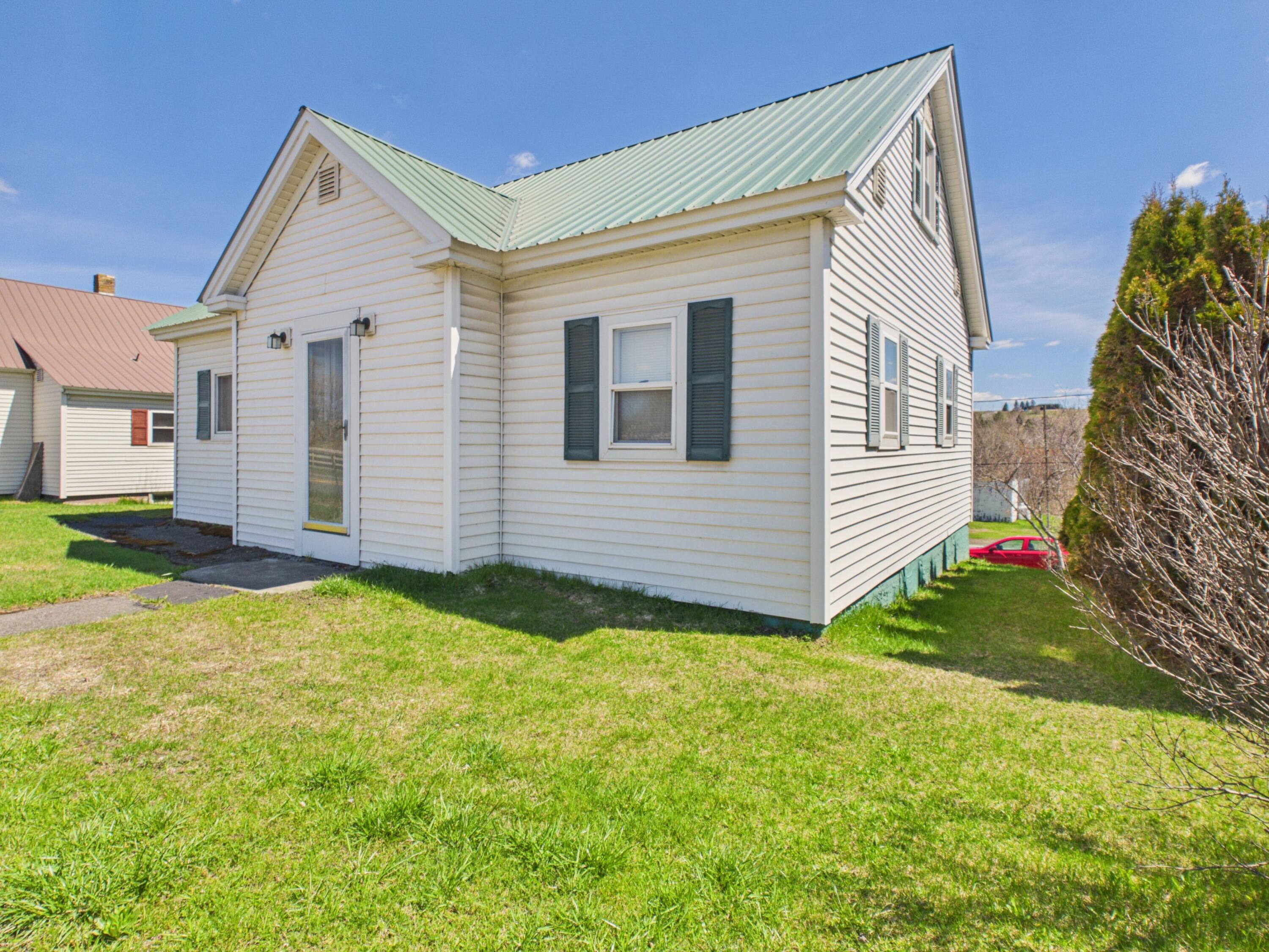 12 Patten Street Property Photo 26