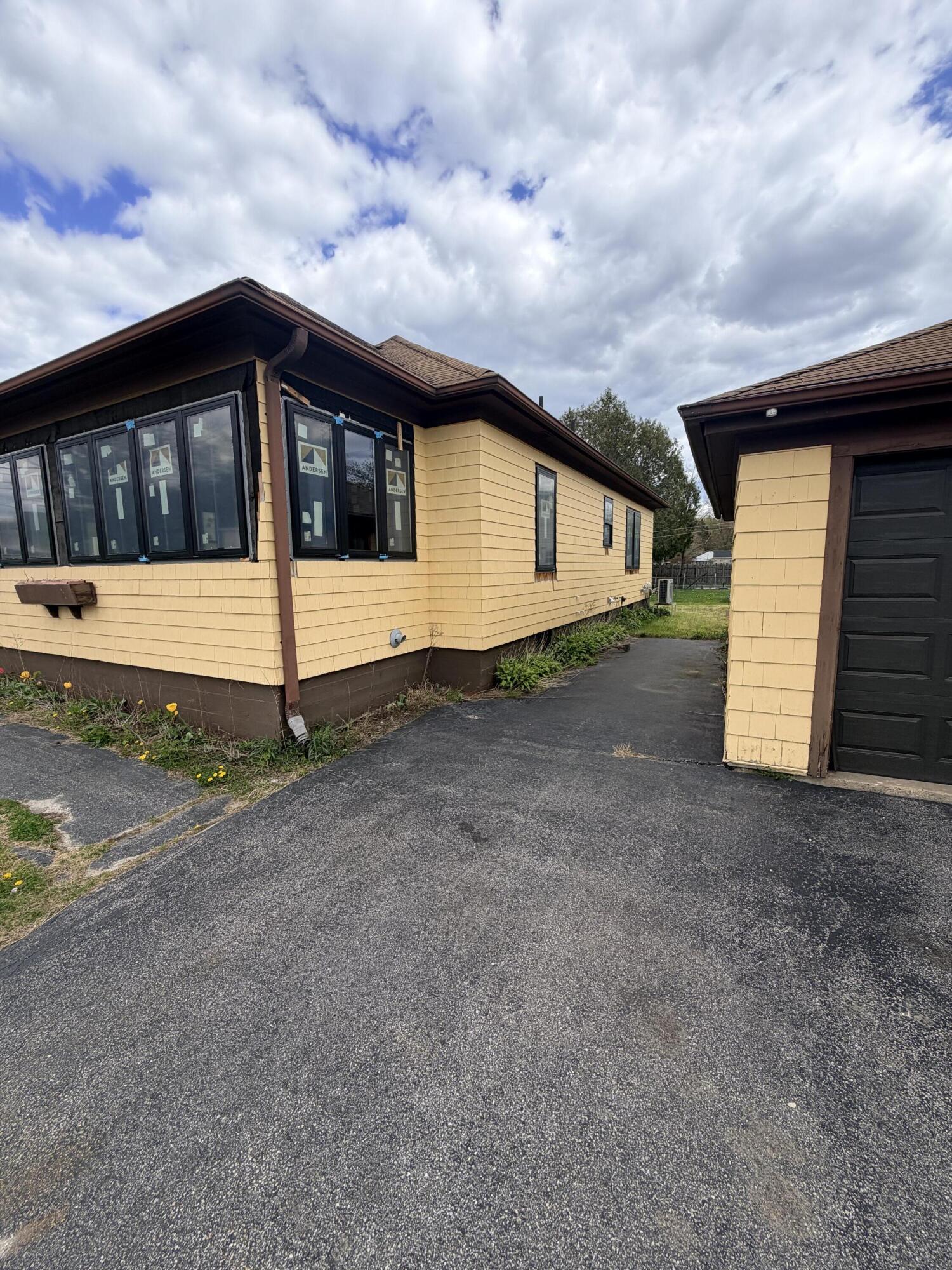 149 Summer Street Property Photo 4