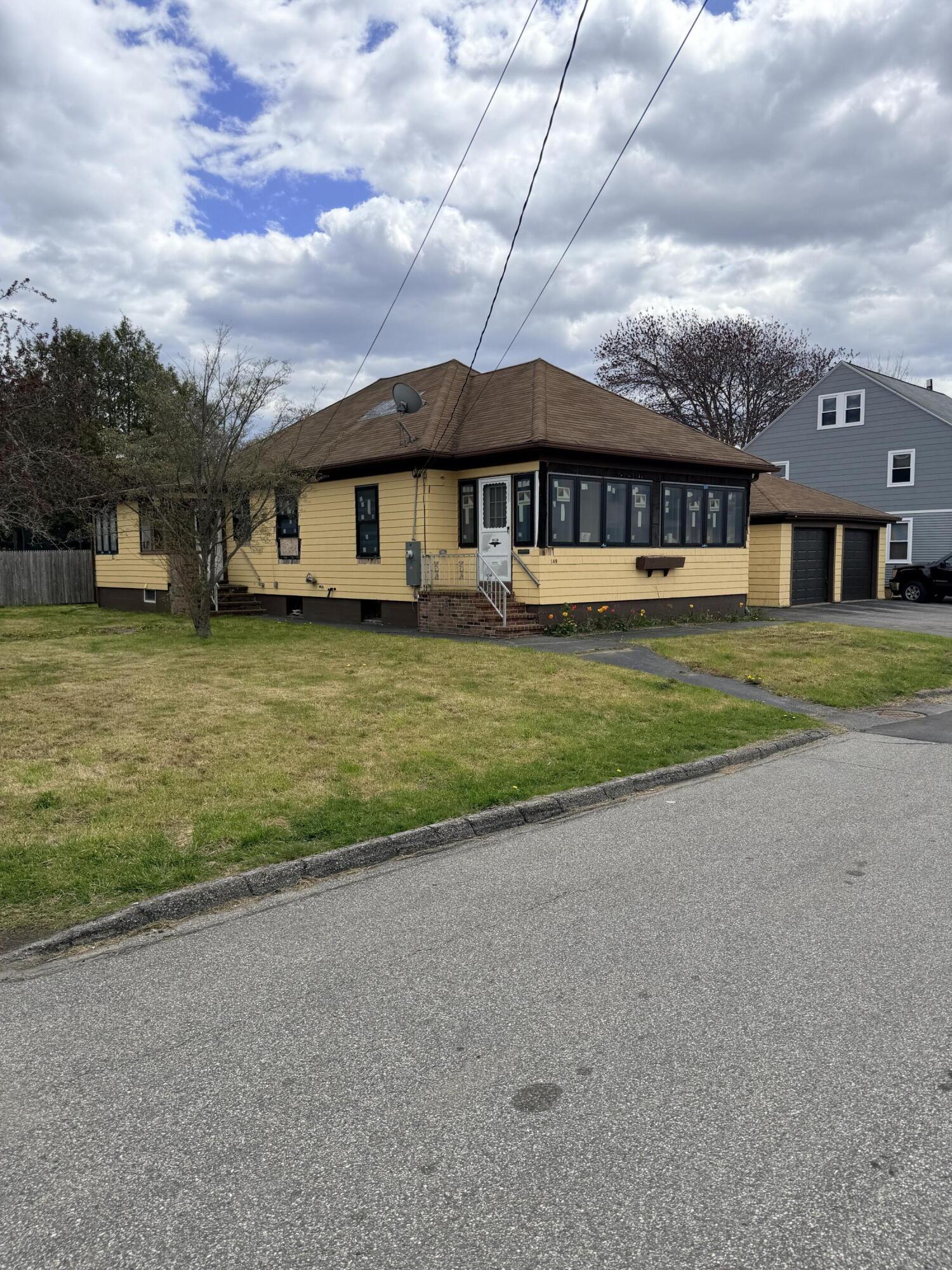149 Summer Street Property Photo 6