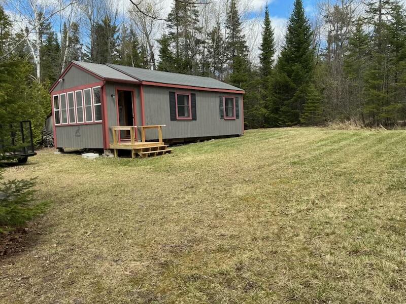 455 Mayfield Road Property Photo 3