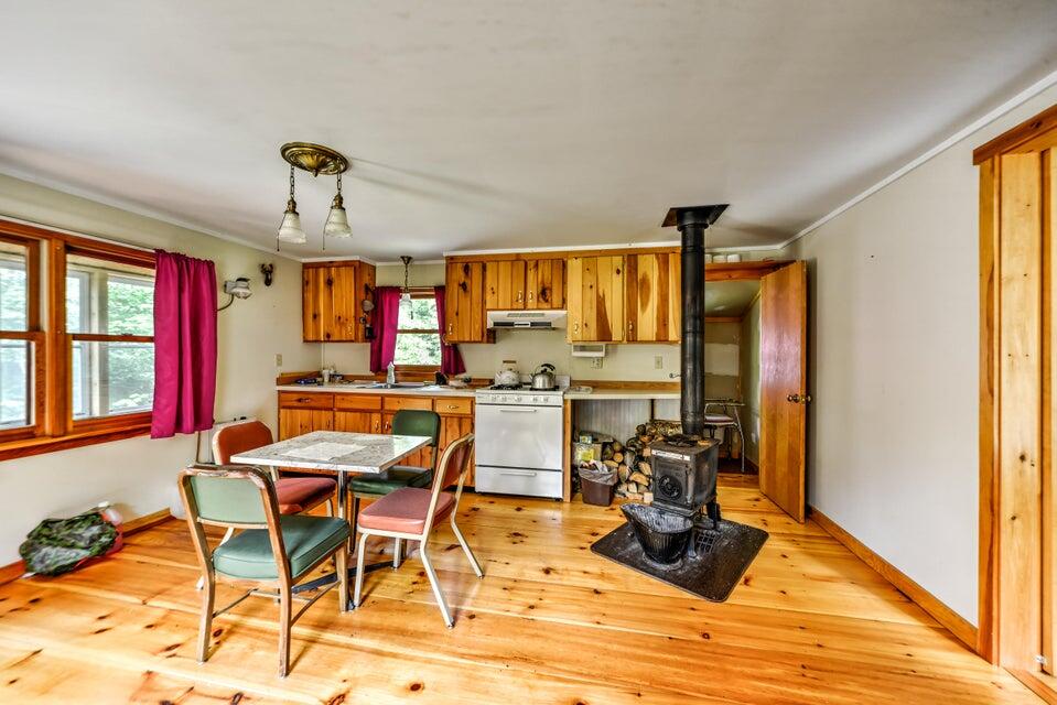 455 Mayfield Road Property Photo 14