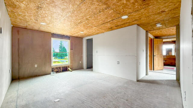 2194 Van Buren Road Property Photo 23