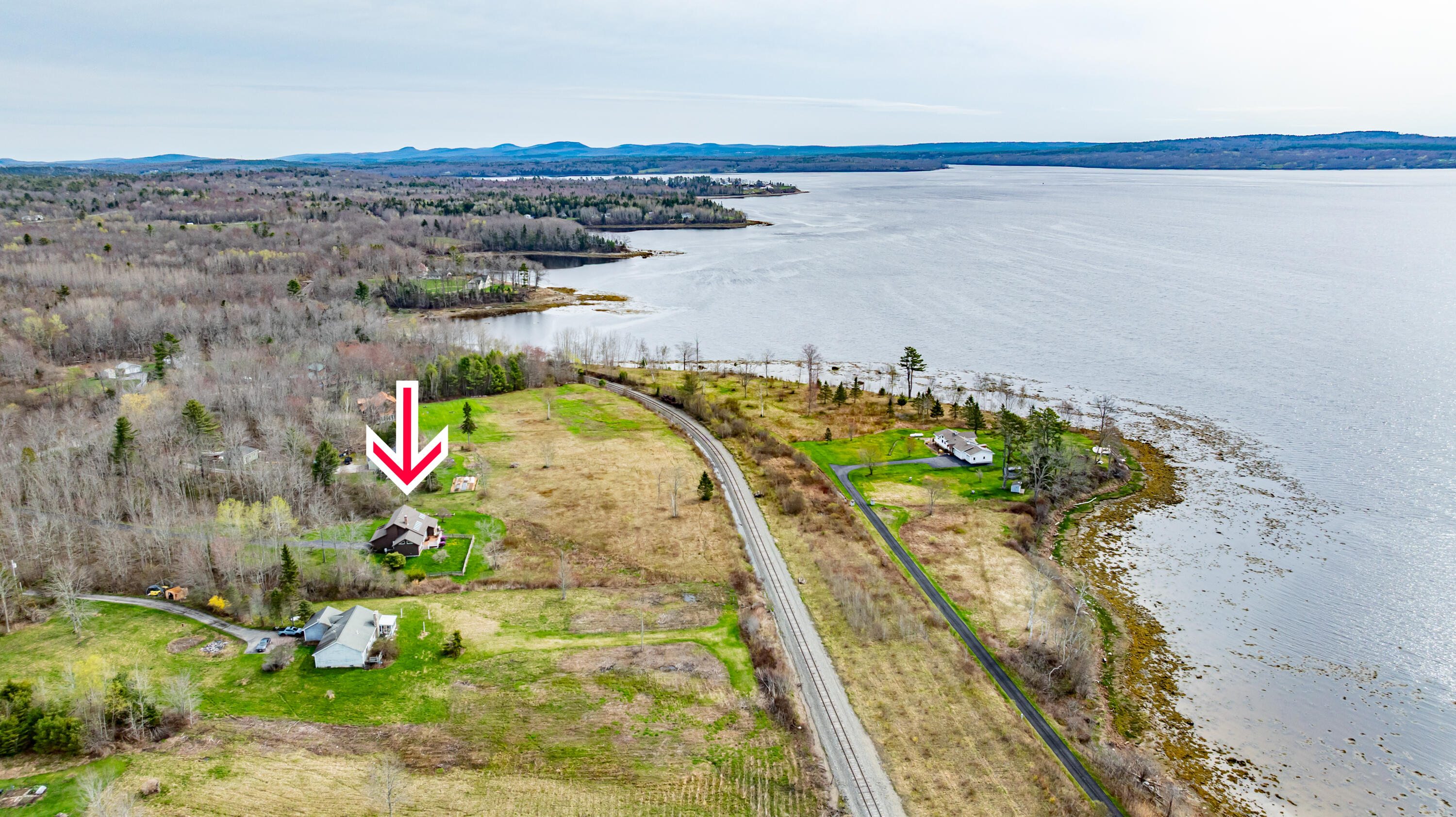 24 Fort Point Cove Road Property Photo 4